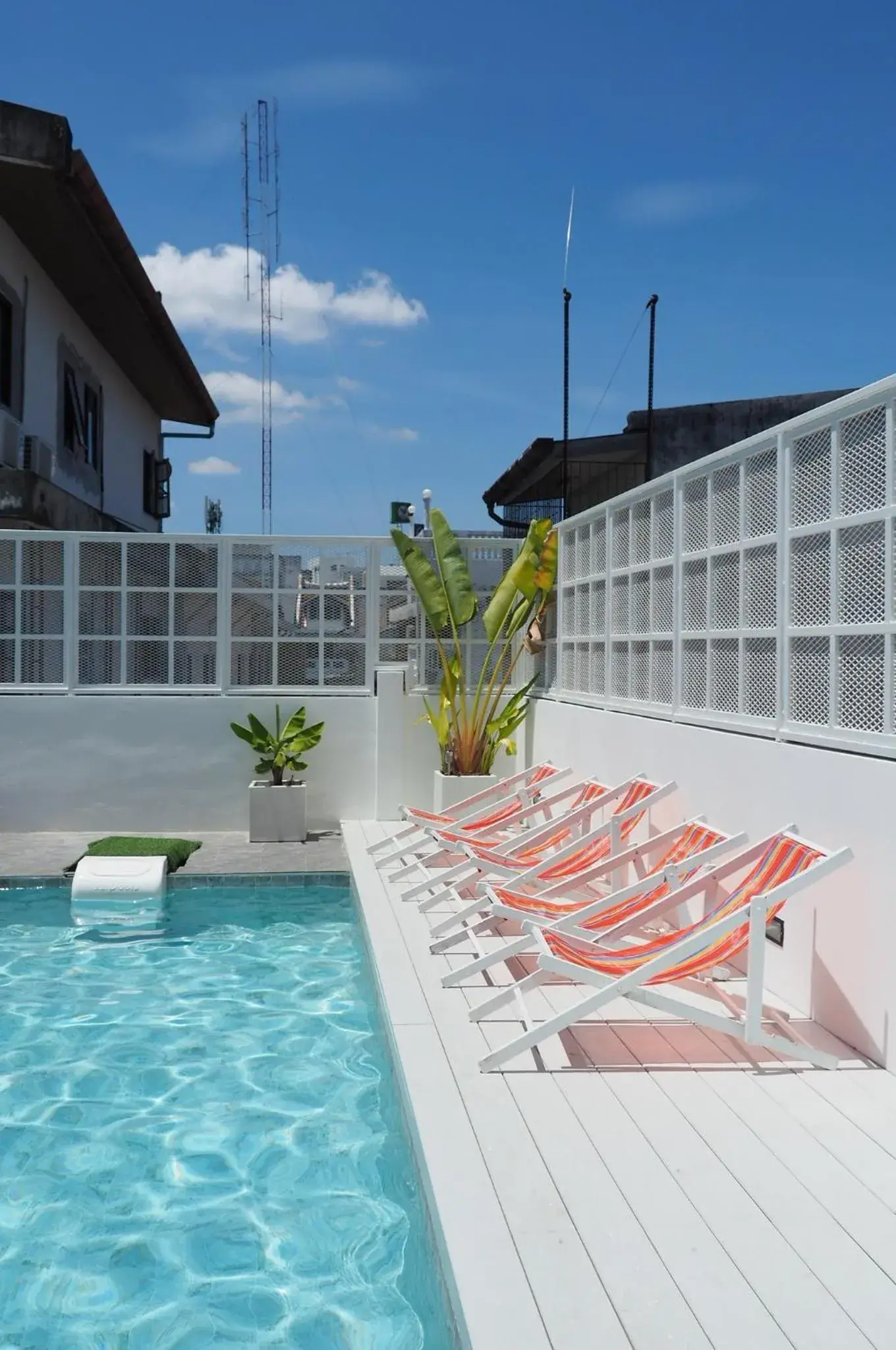 Swimming pool in Borbaboom Phuket Poshtel & Hostel Swimming pool in Borbaboom Phuket Poshtel & Hostel