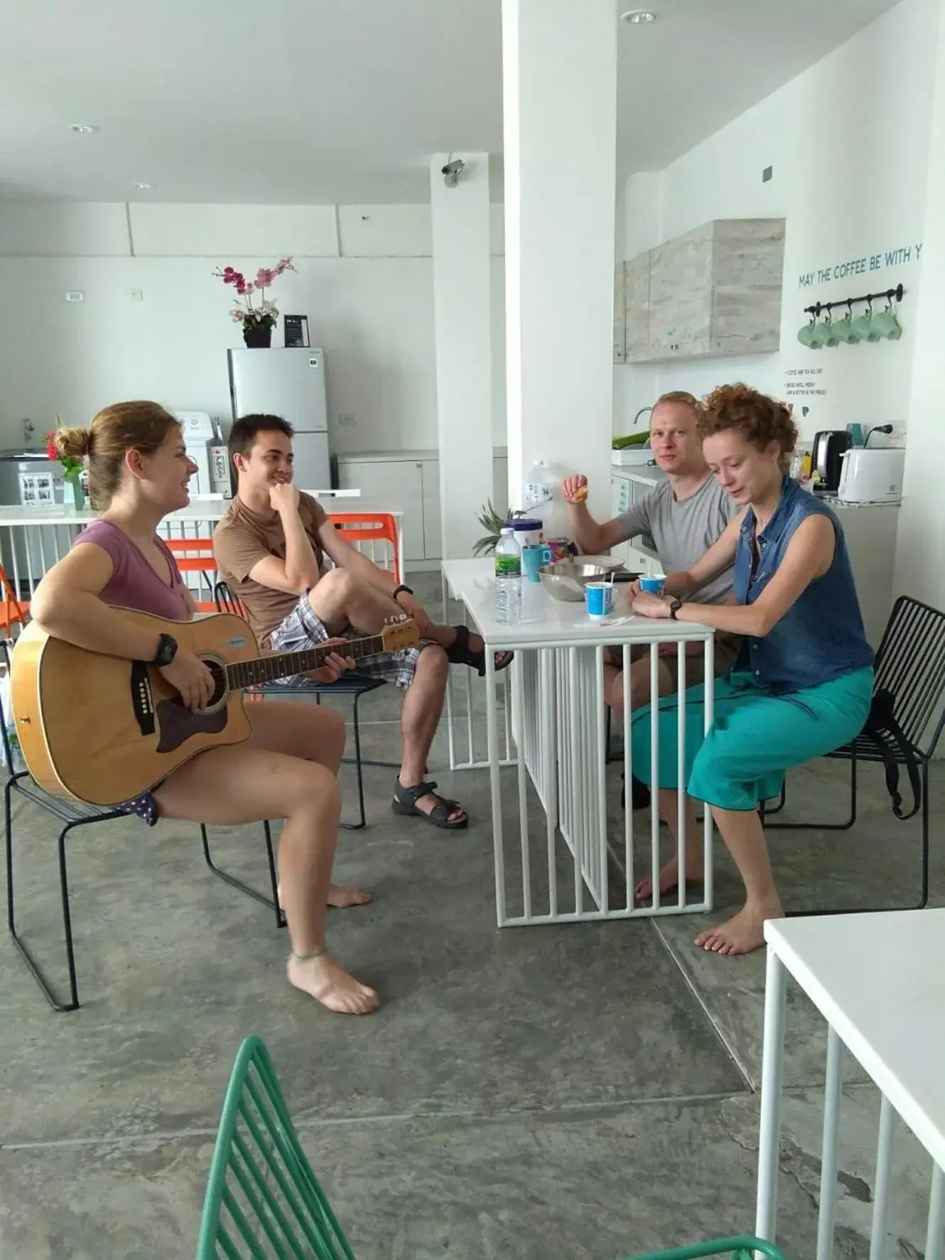 People in Borbaboom Phuket Poshtel & Hostel People in Borbaboom Phuket Poshtel & Hostel