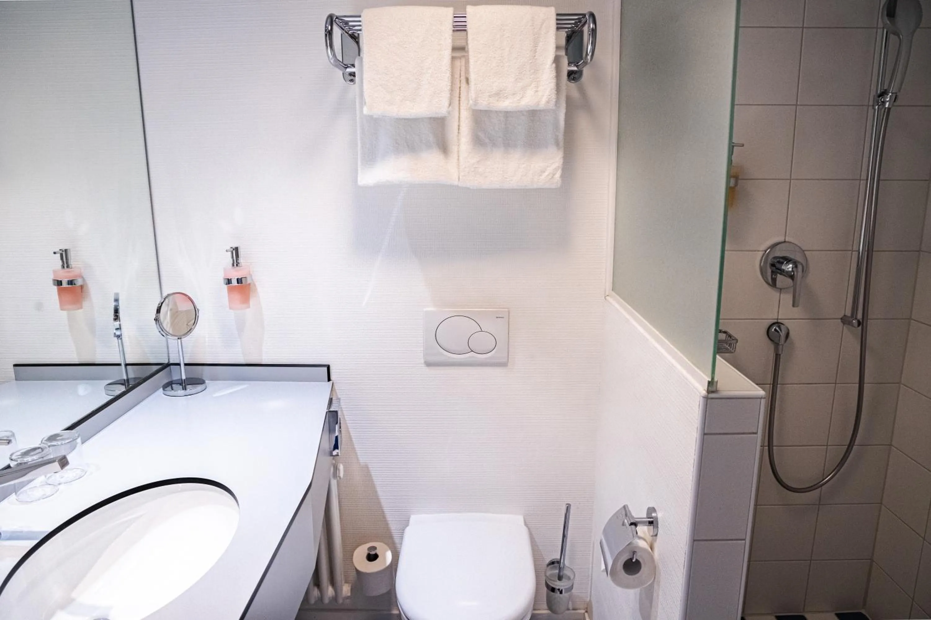 Albergo Carcani by Ketty & Tommy