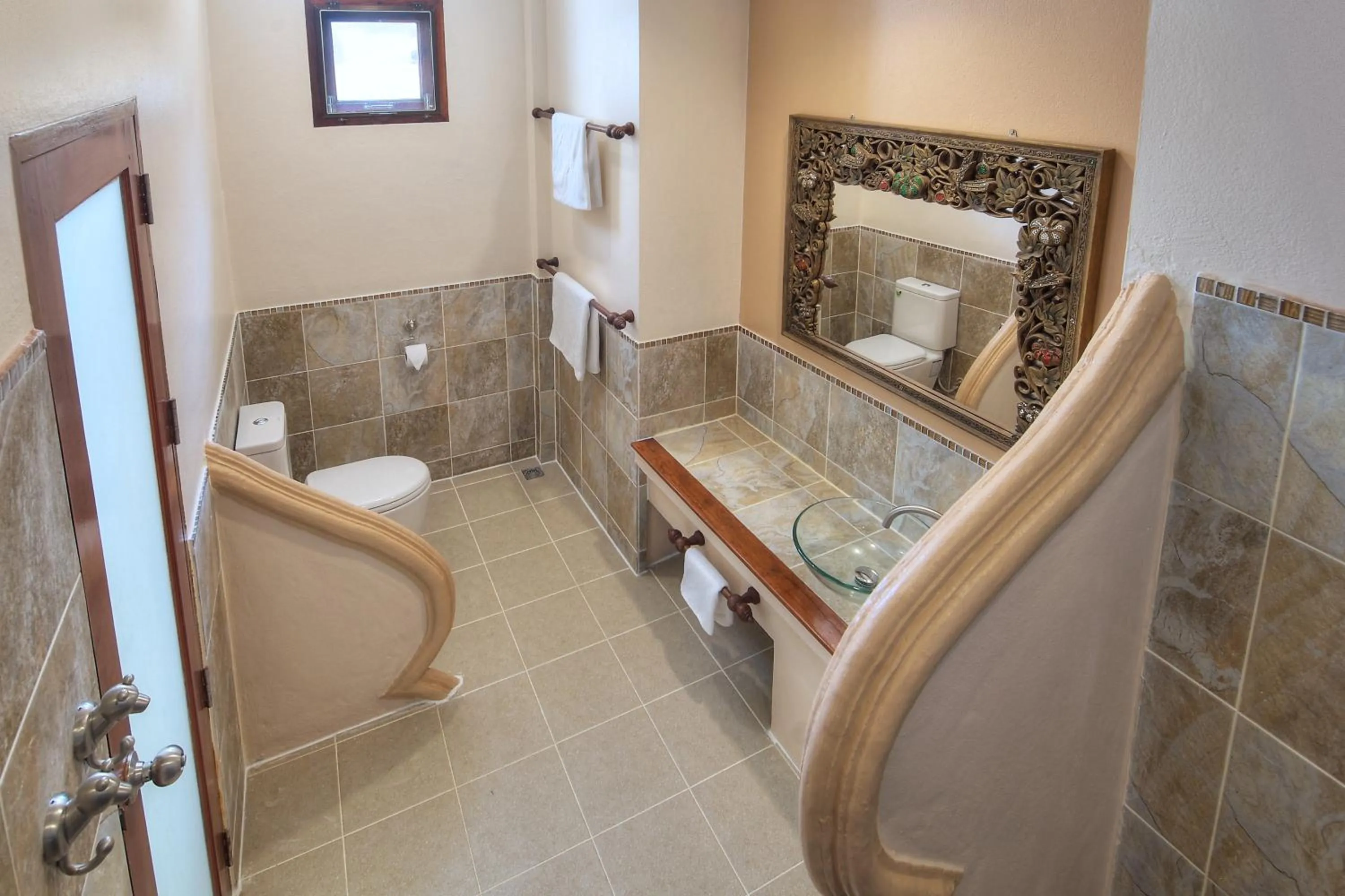 Bathroom in Khanom Hill Resort