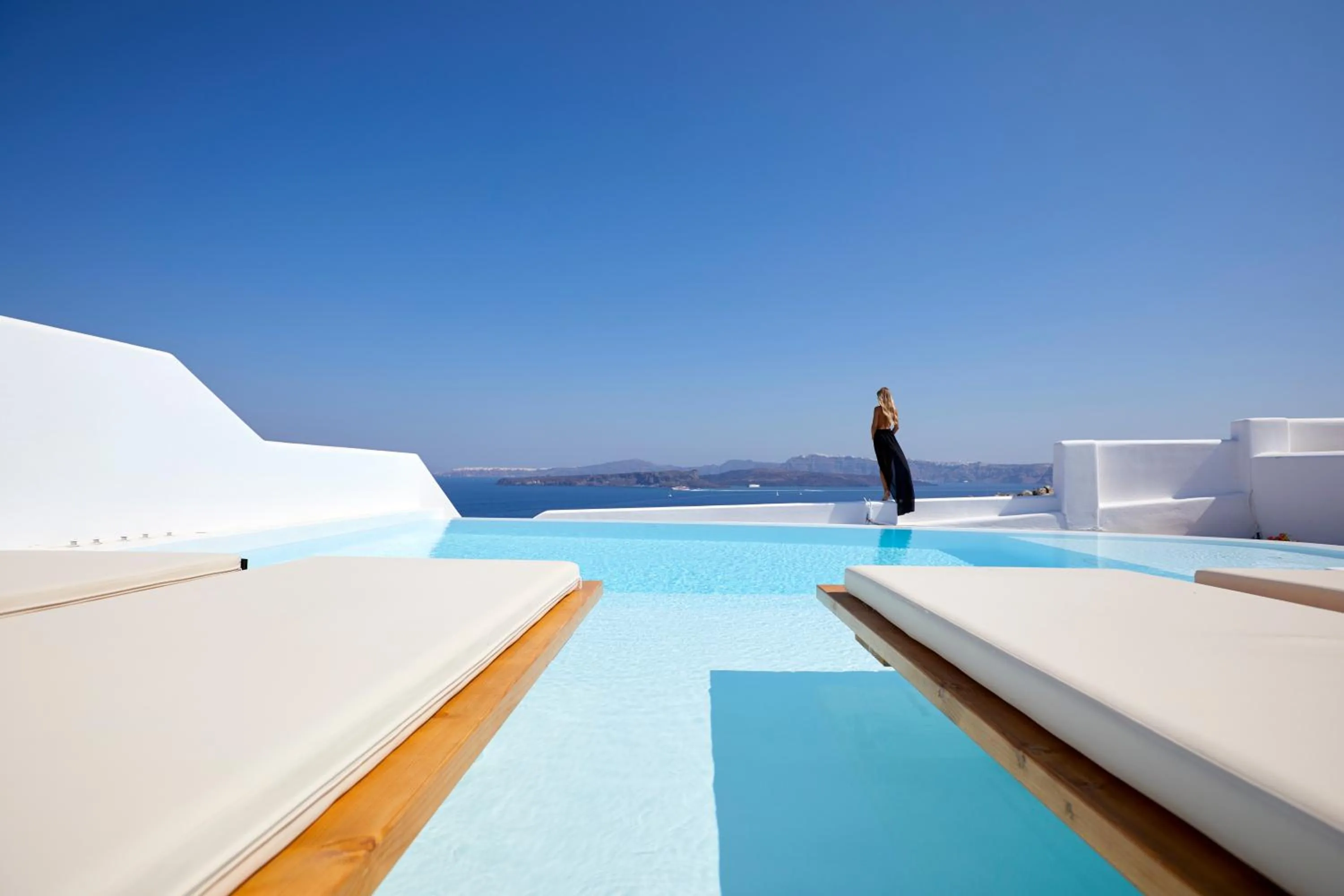Swimming pool in Phos The Boutique