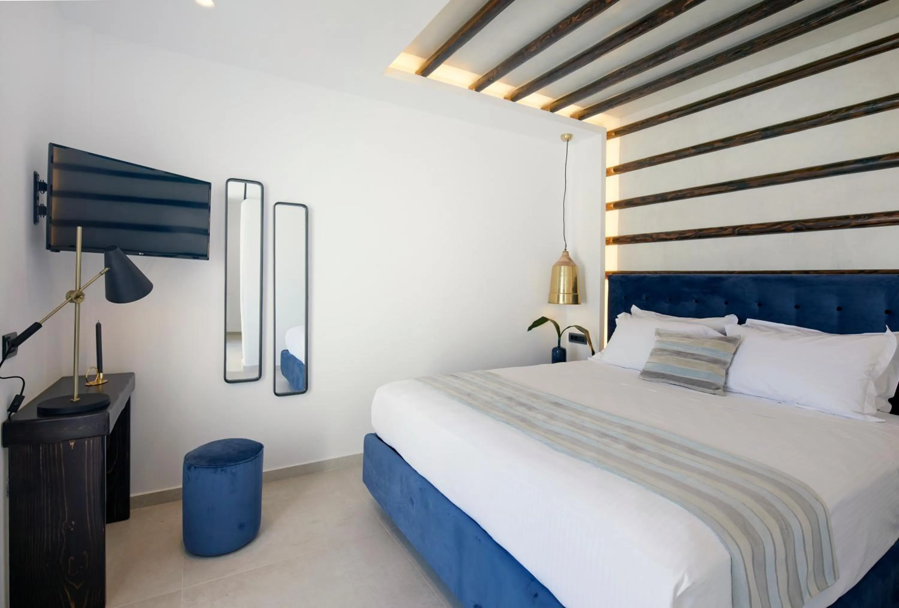 Bed in Phos The Boutique