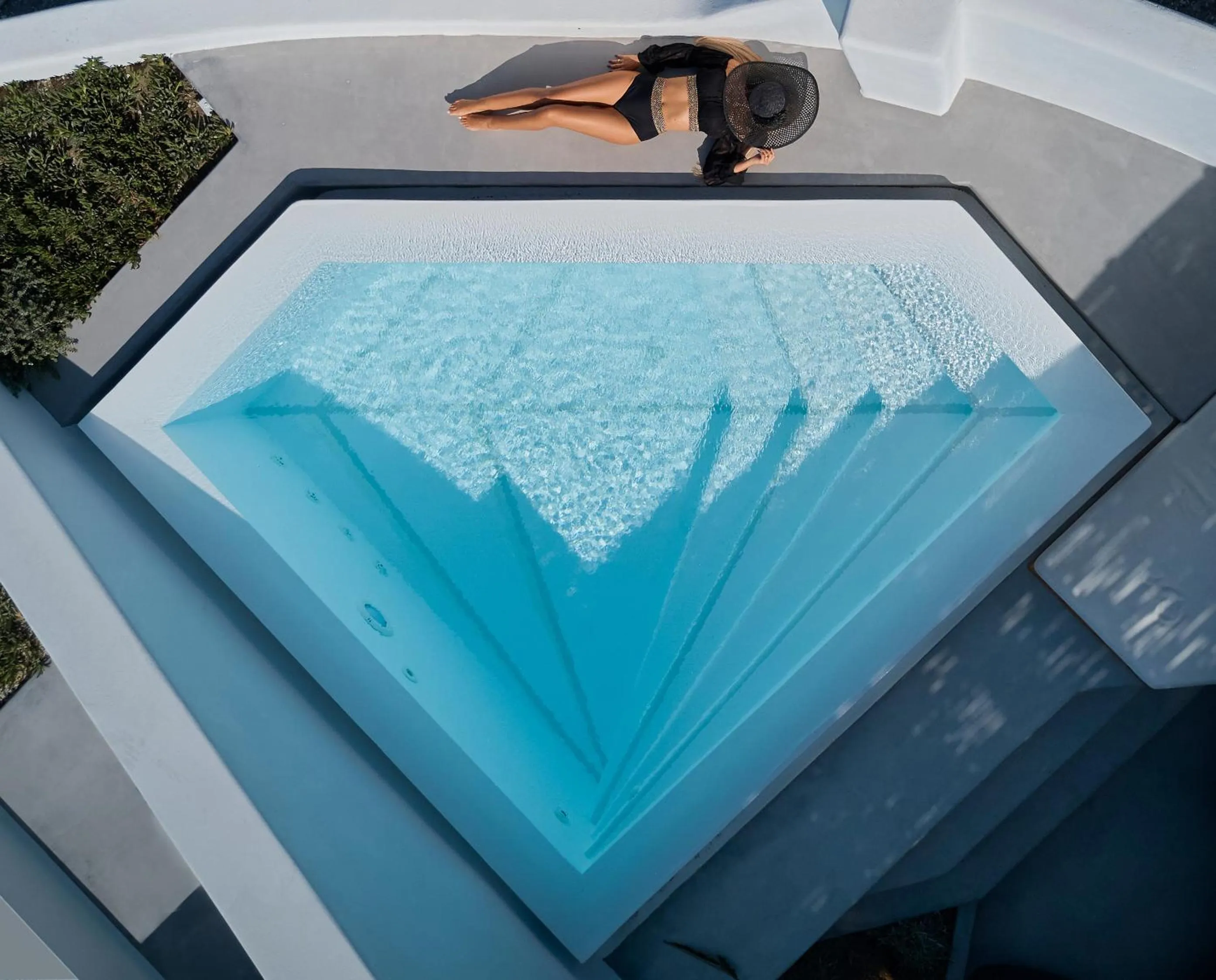 Day in Phos The Boutique