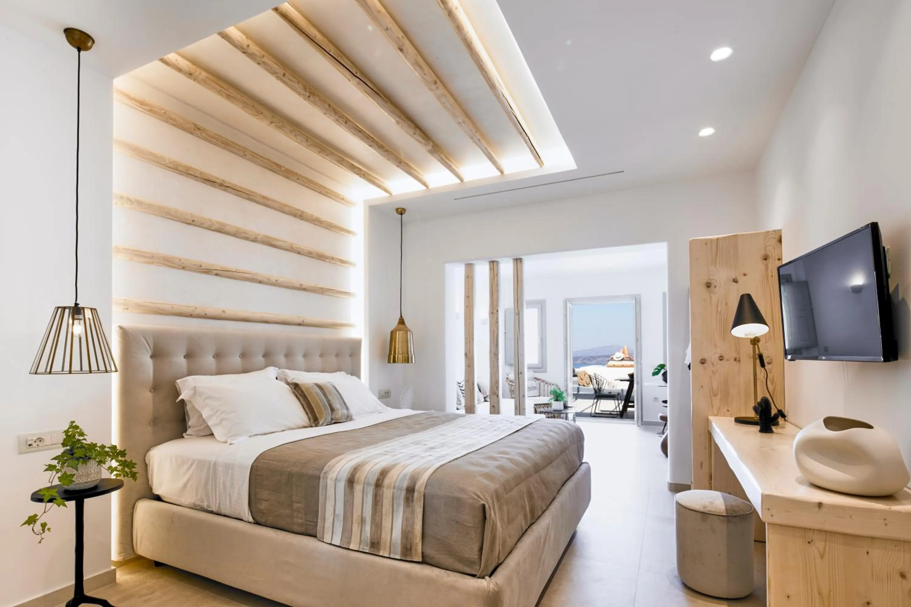 Bed in Phos The Boutique