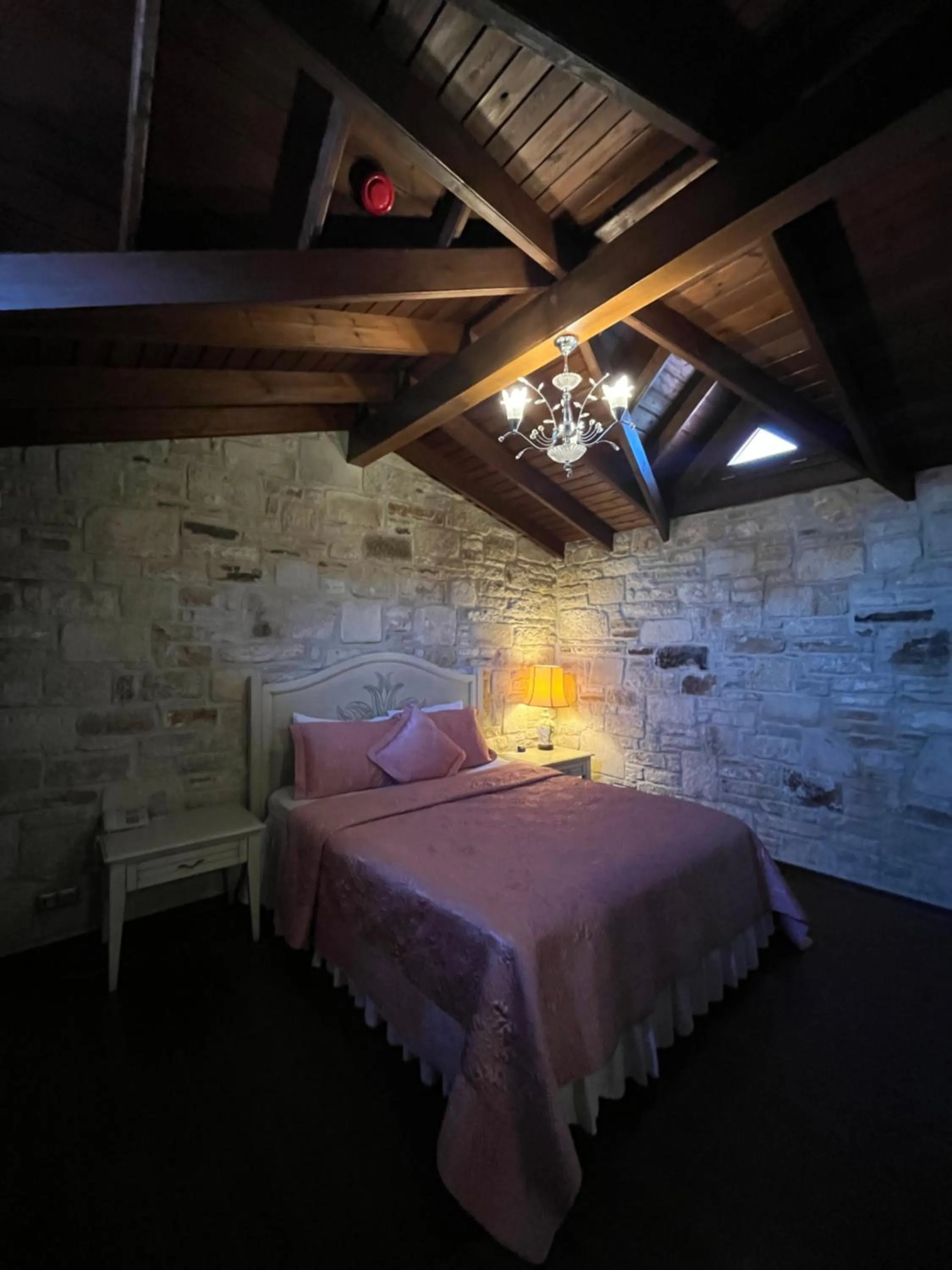 Bed in Griffon Hotel