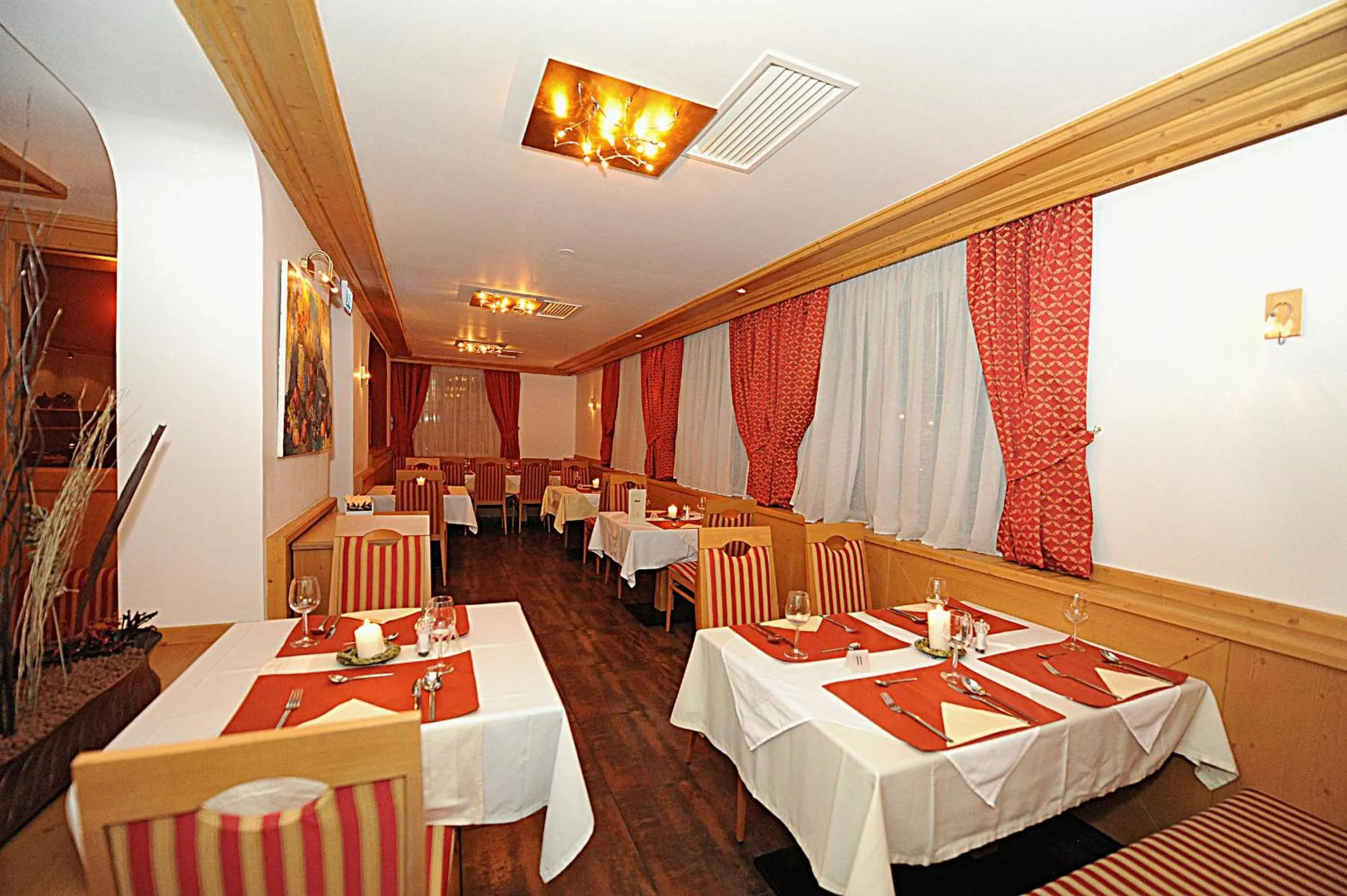 Restaurant/places to eat in König - Joker Card included in Summer
