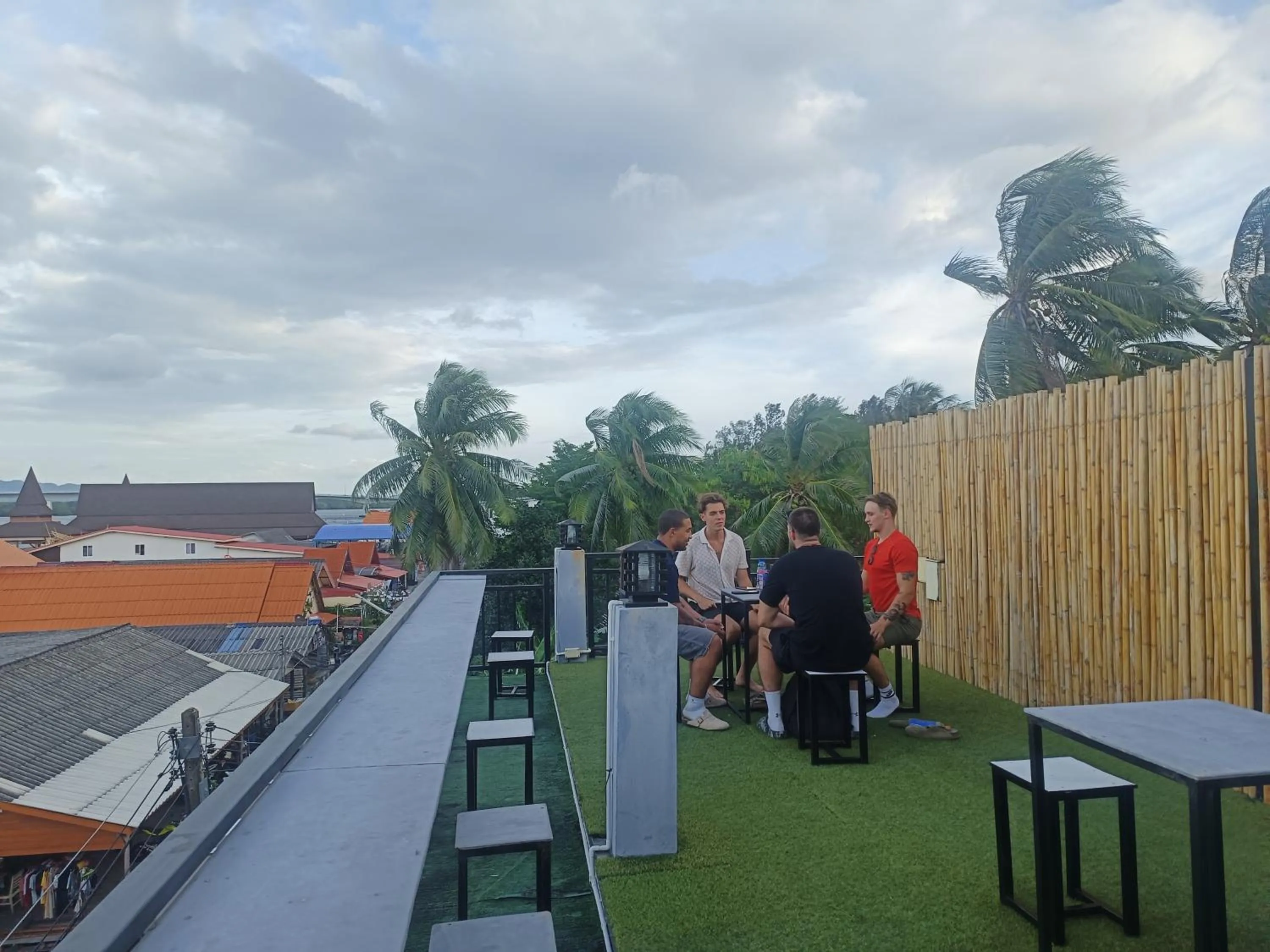 Balcony/Terrace in Lanta Chaolay