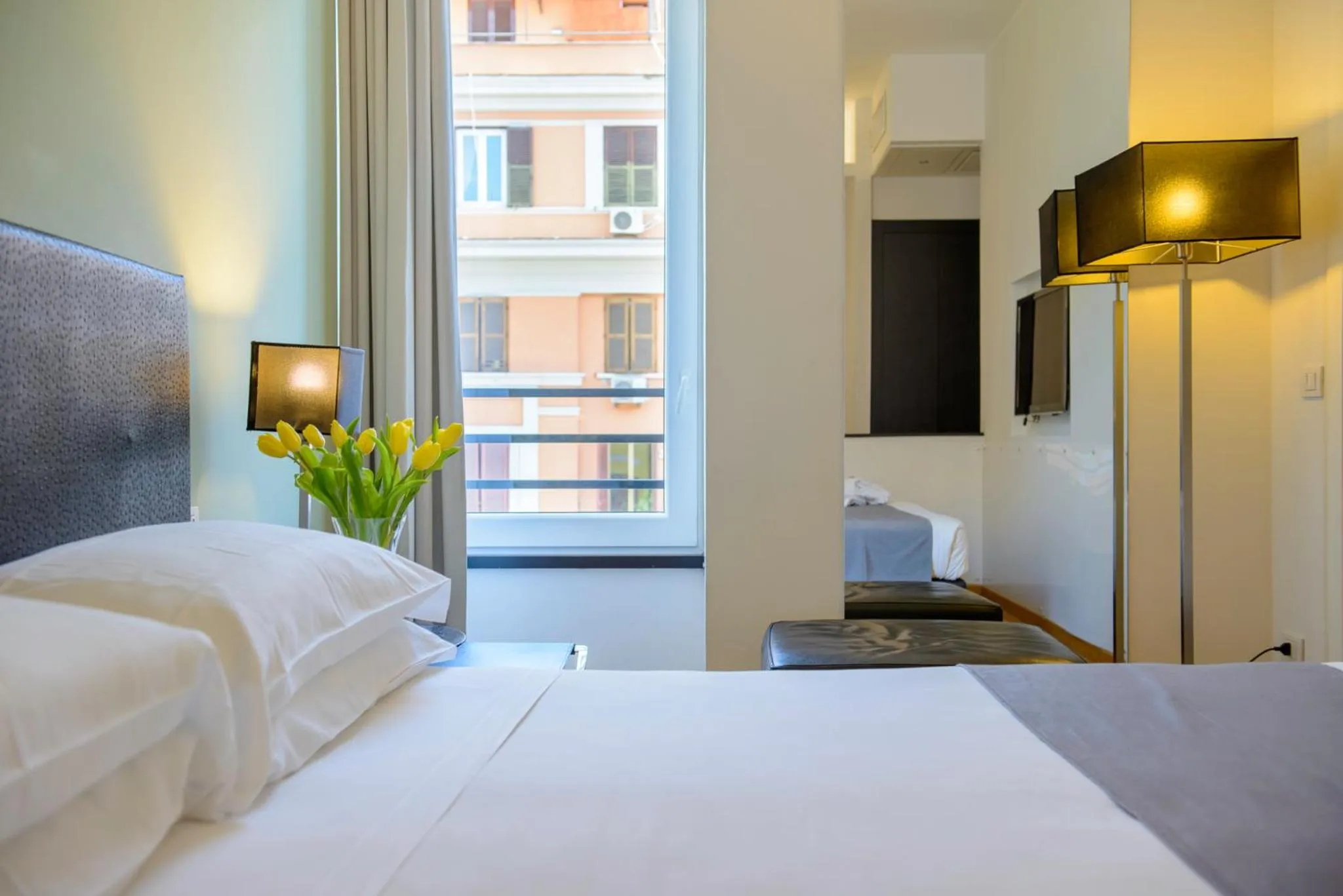 Bedroom, Bed in At Home Townhouse - Filiberto