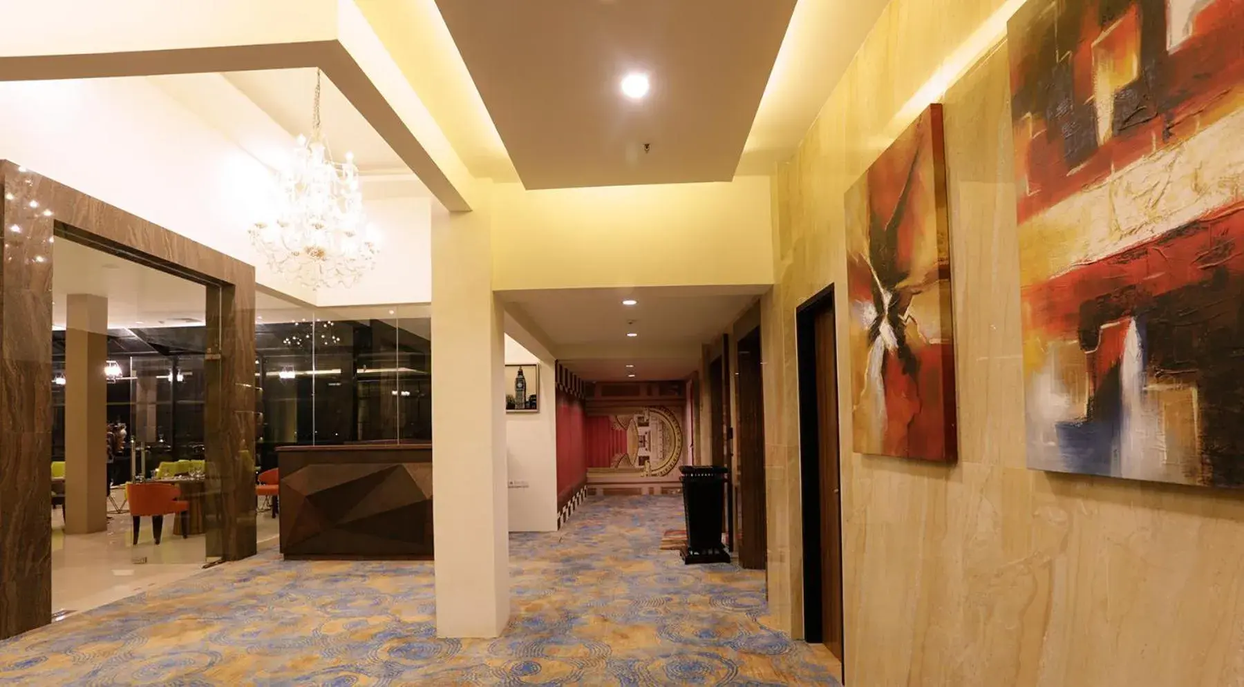 Lobby/Reception in Hotel Daily Inn