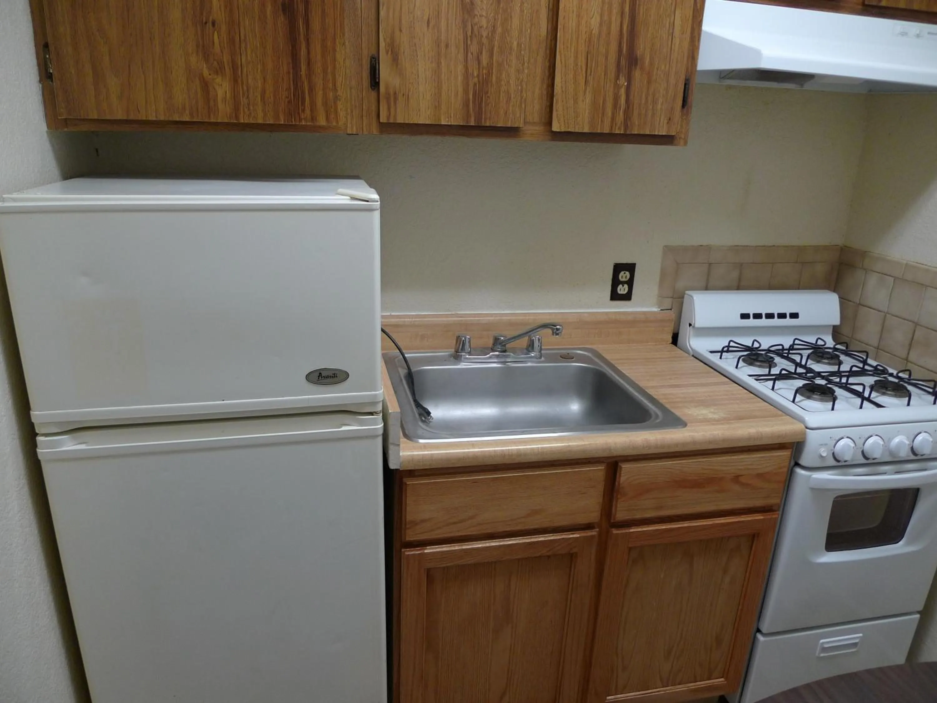 Kitchen or kitchenette in Budget Inn Morgan Hill