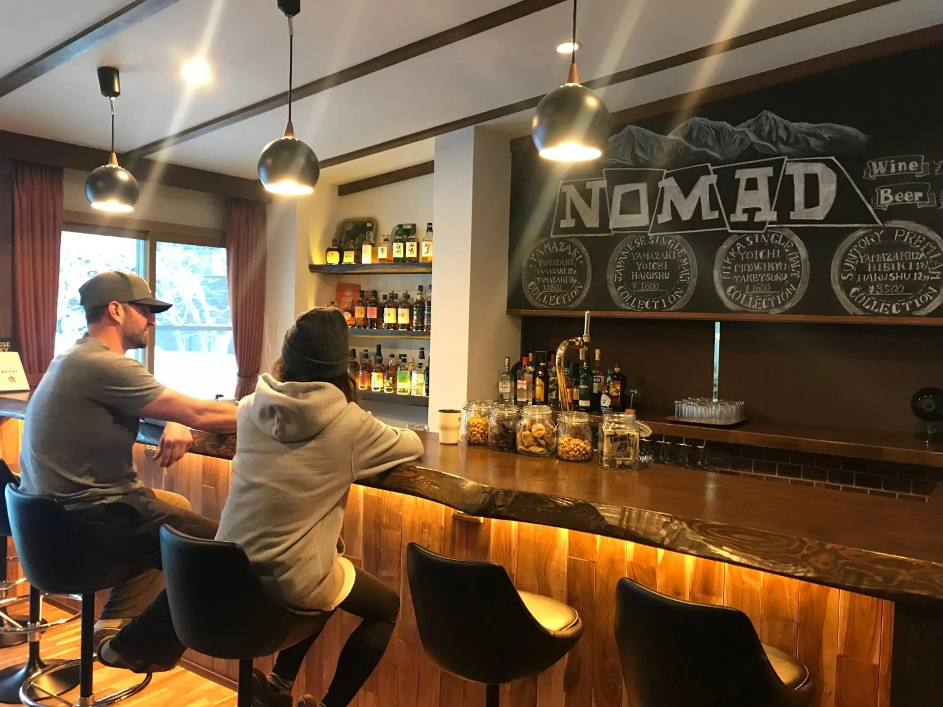 Lounge or bar in Nomad Hakuba