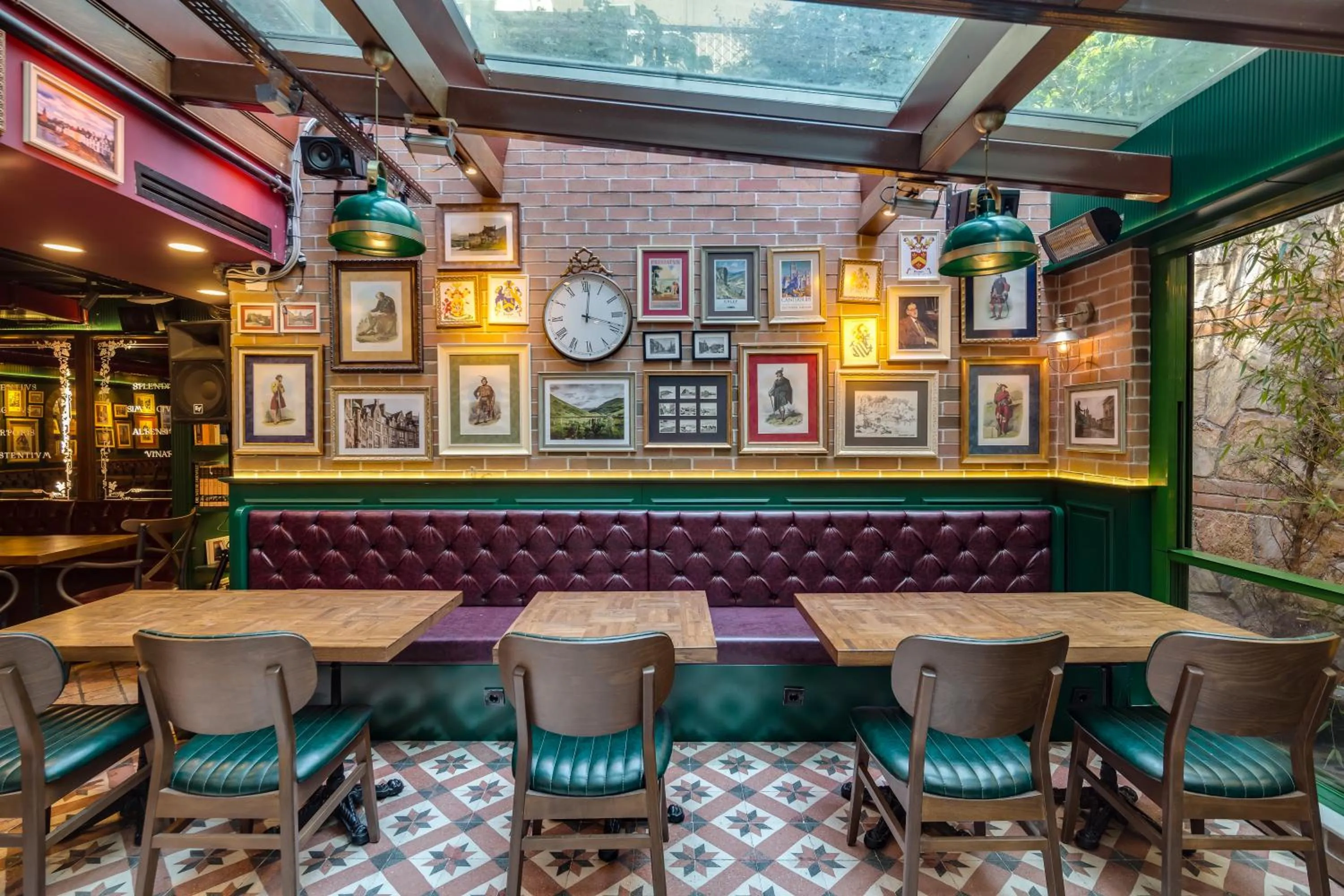 Restaurant/places to eat in Gordion Hotel - Special Class