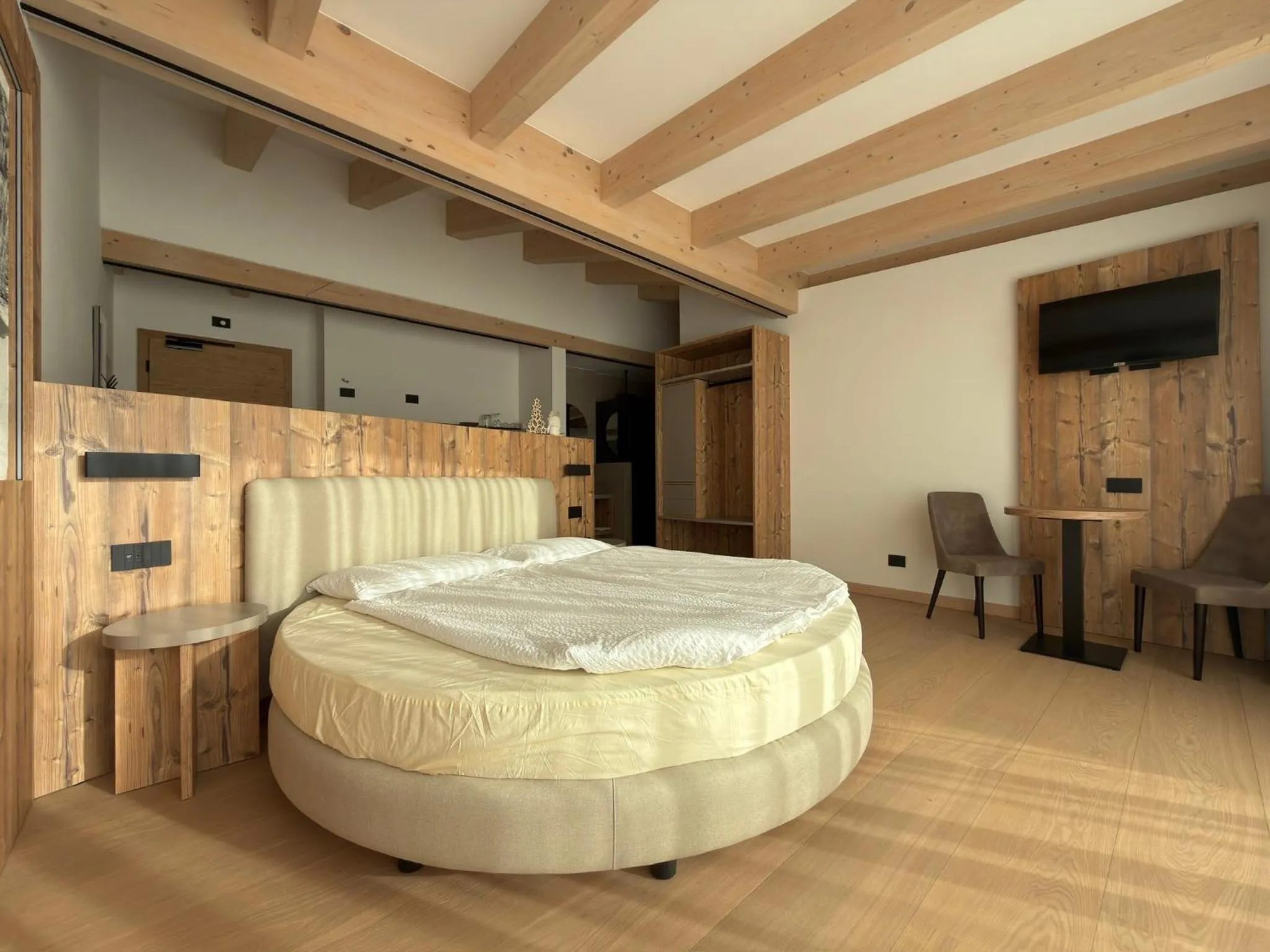 Bed in Liz Hotel & Apartments