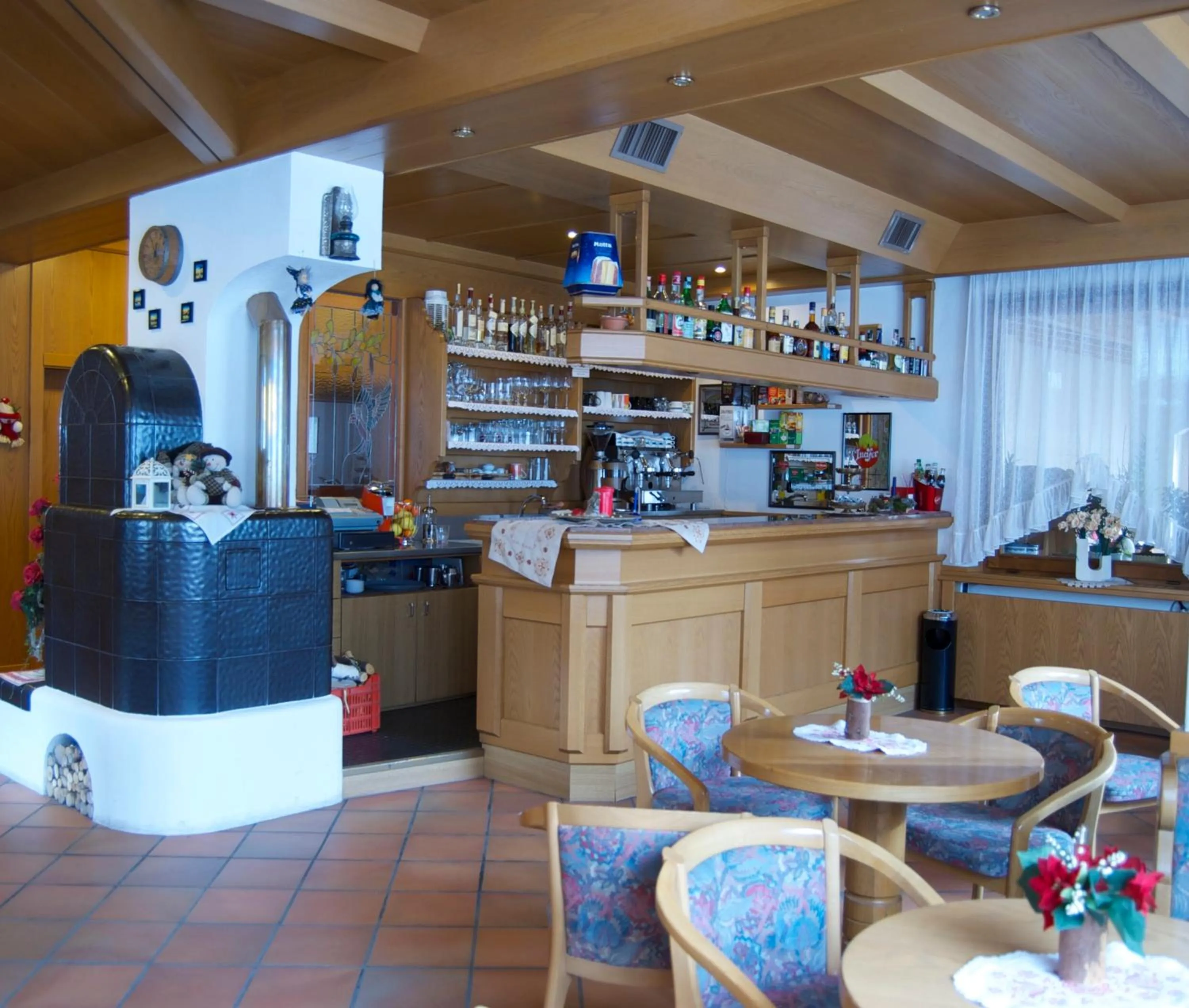 Lounge or bar in Liz Hotel & Apartments