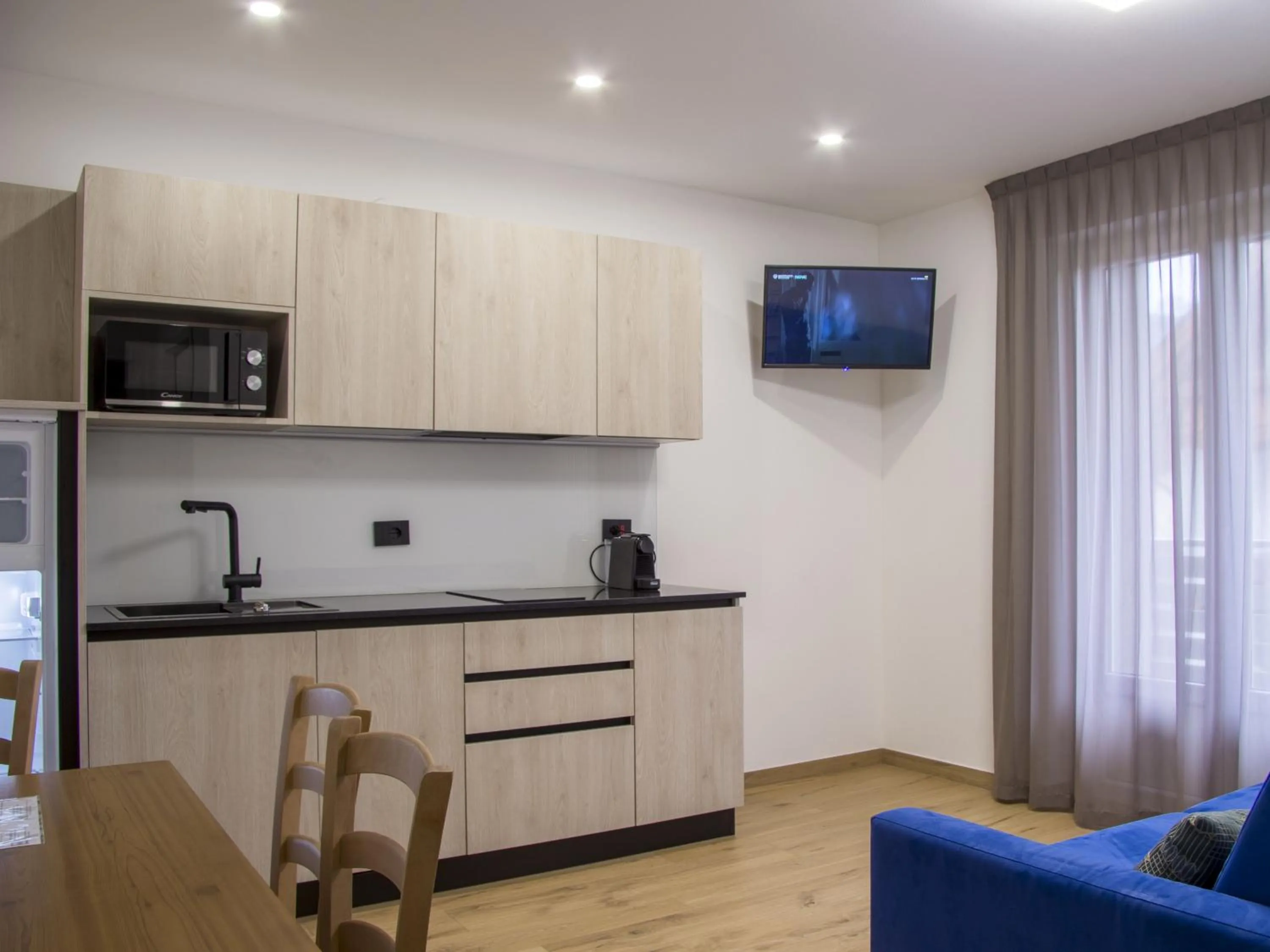 minibar in Liz Hotel & Apartments