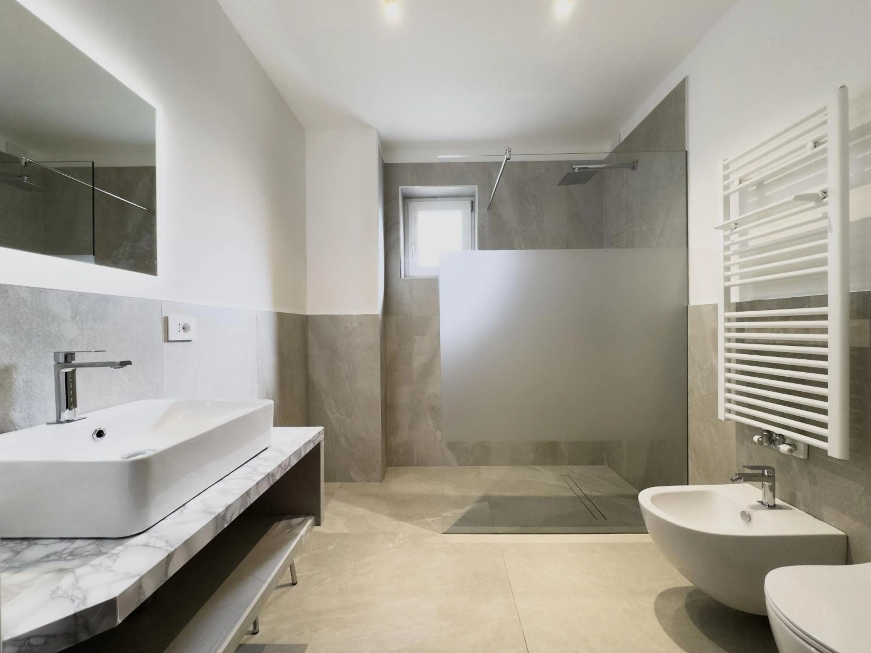 Bathroom in Liz Hotel & Apartments