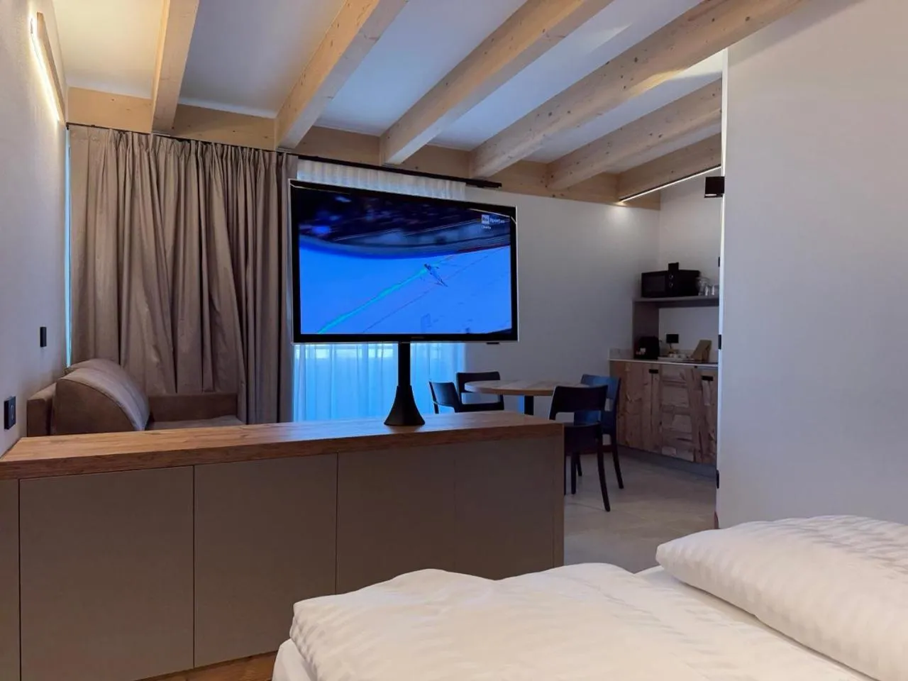 Bed in Liz Hotel & Apartments