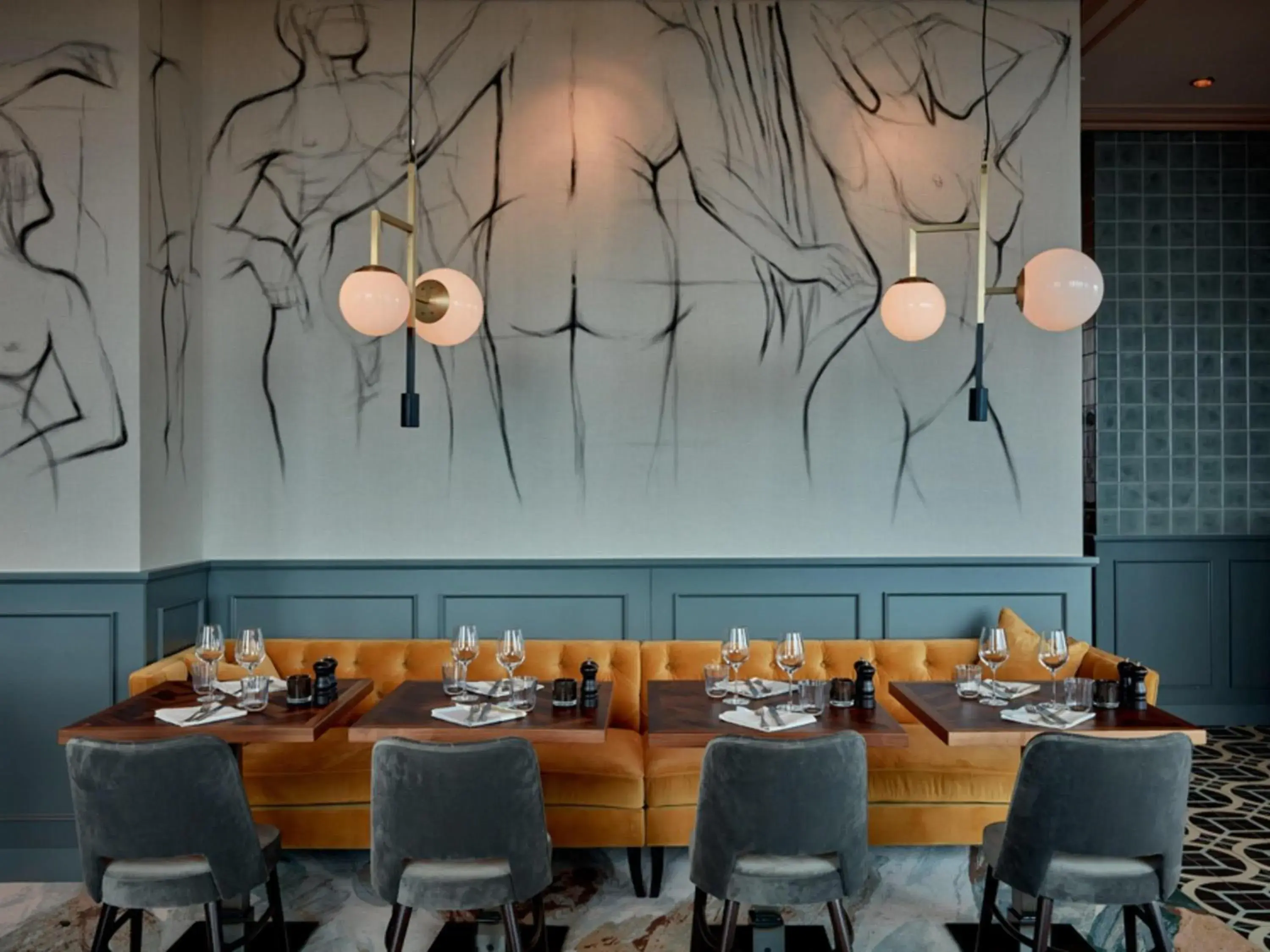 Restaurant/places to eat in 25hours Hotel Das Tour Restaurant/places to eat in 25hours Hotel Das Tour