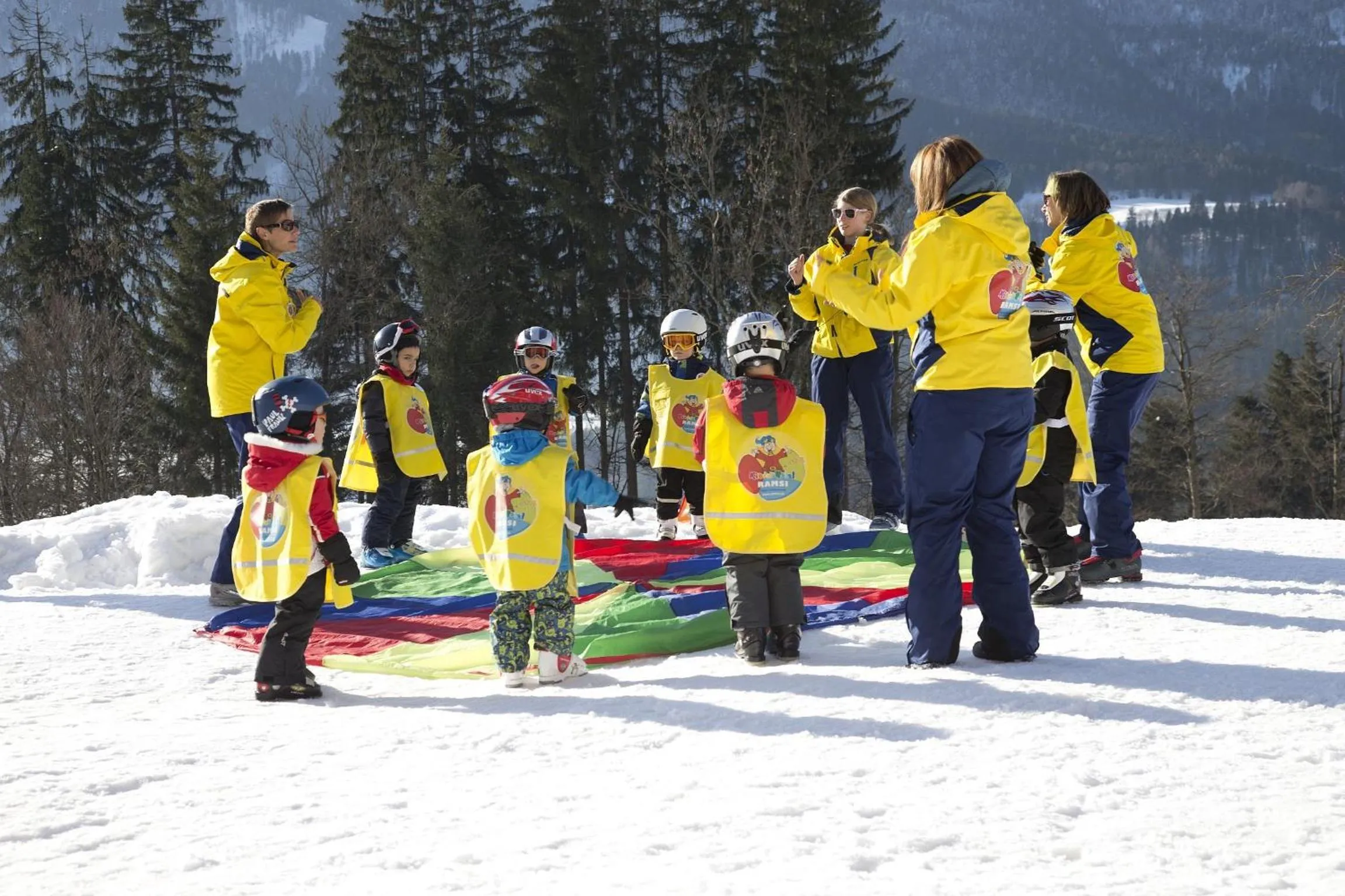 Ski School in RAMSI euer Familienhotel