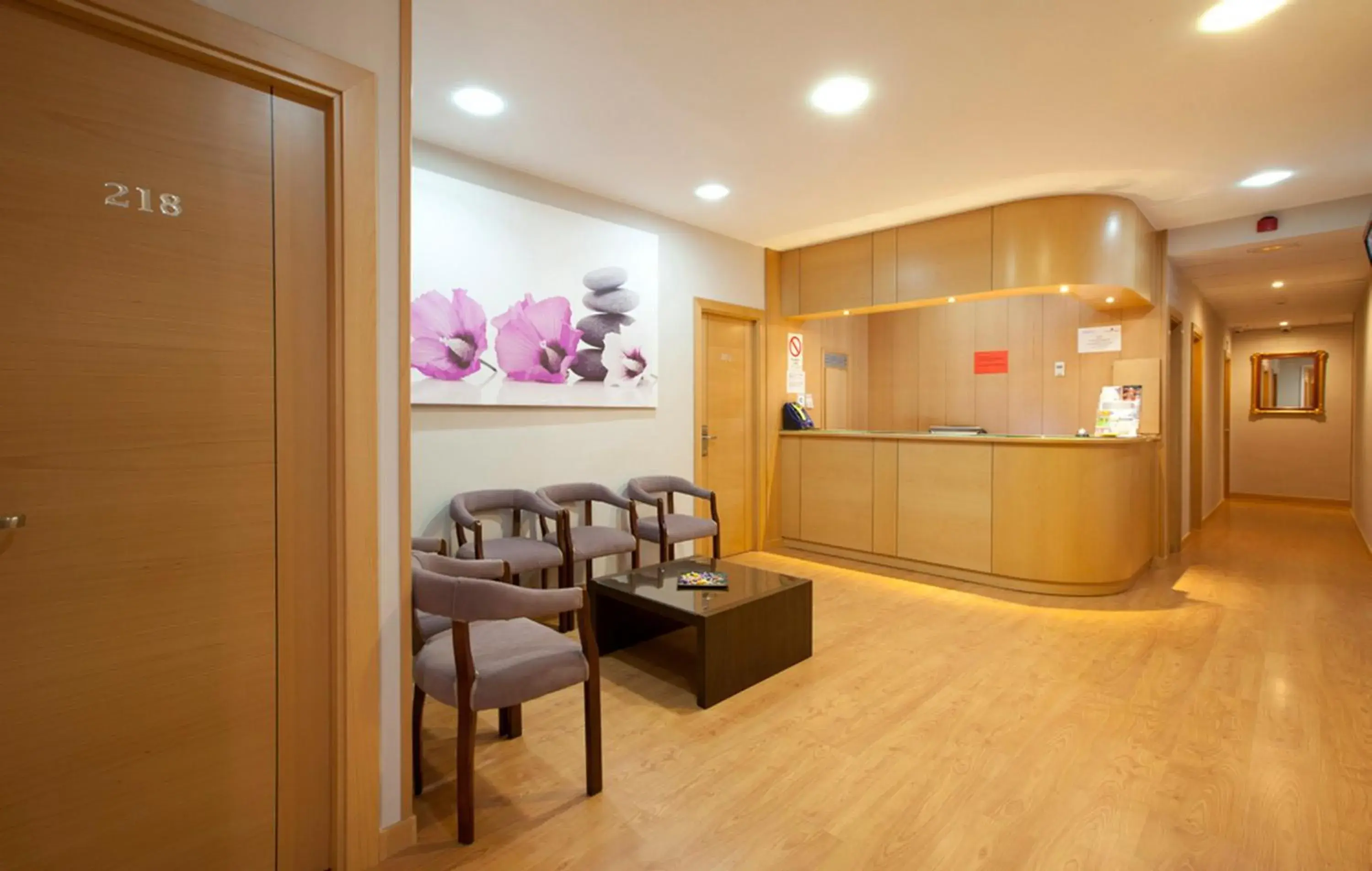 Lobby or reception in Hostal Jemasaca-Palma61 Lobby or reception in Hostal Jemasaca-Palma61