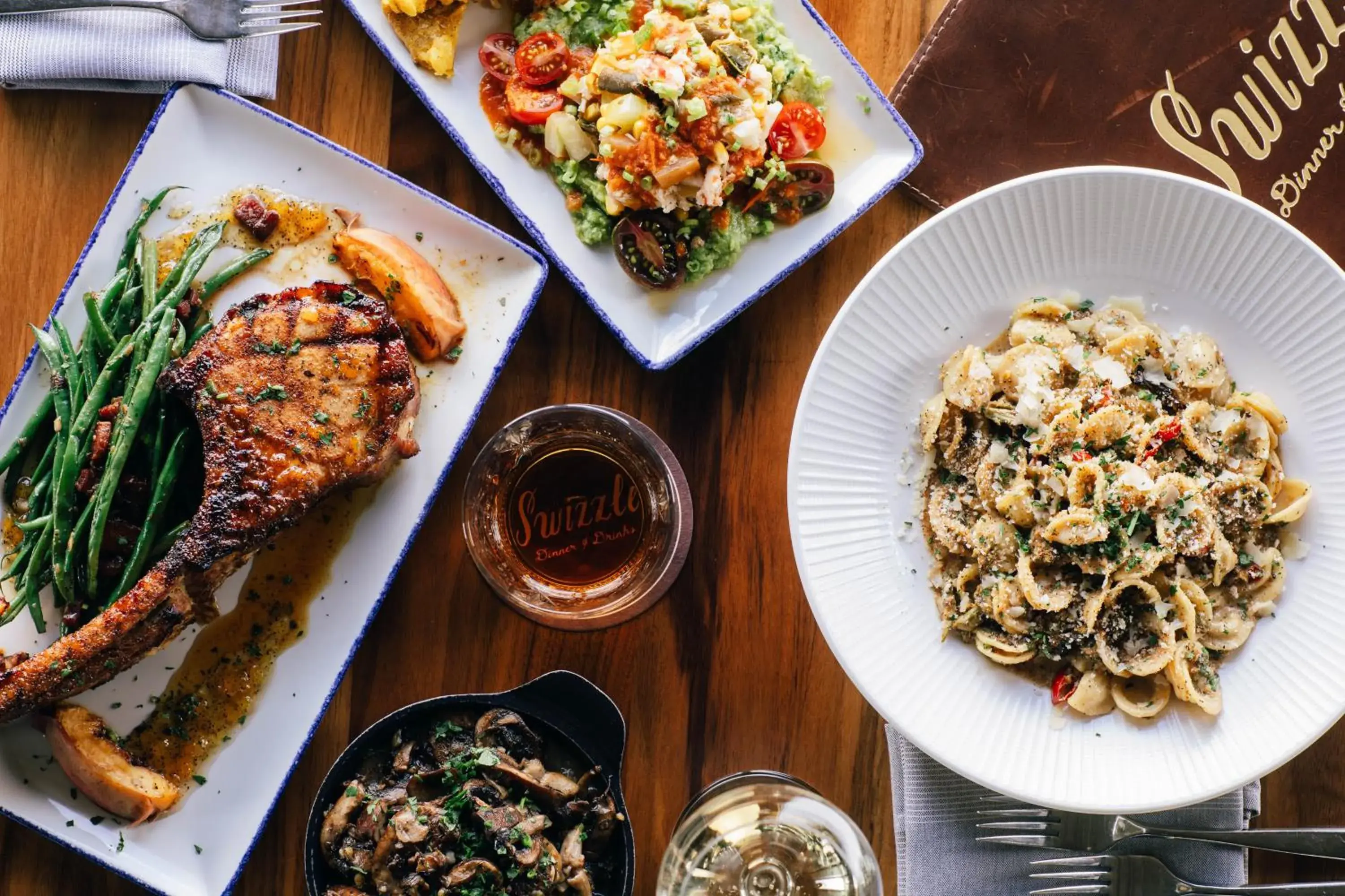 Restaurant/places to eat in Galt House Hotel, A Trademark Collection Hotel Restaurant/places to eat in Galt House Hotel, A Trademark Collection Hotel