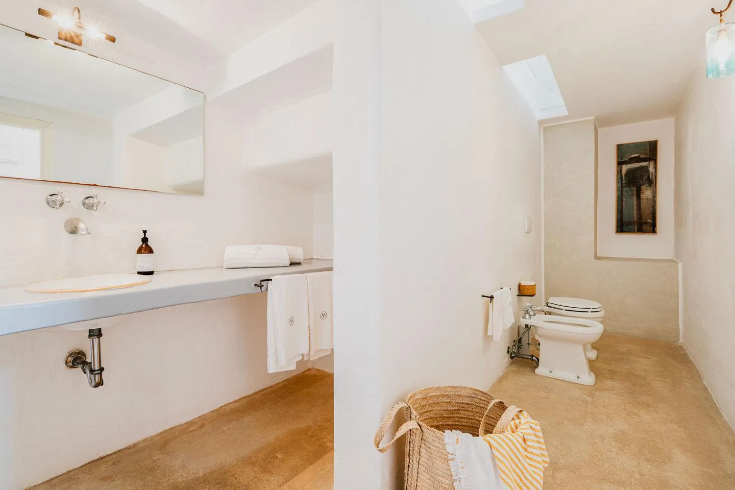 Bathroom in Masseria Li Foggi