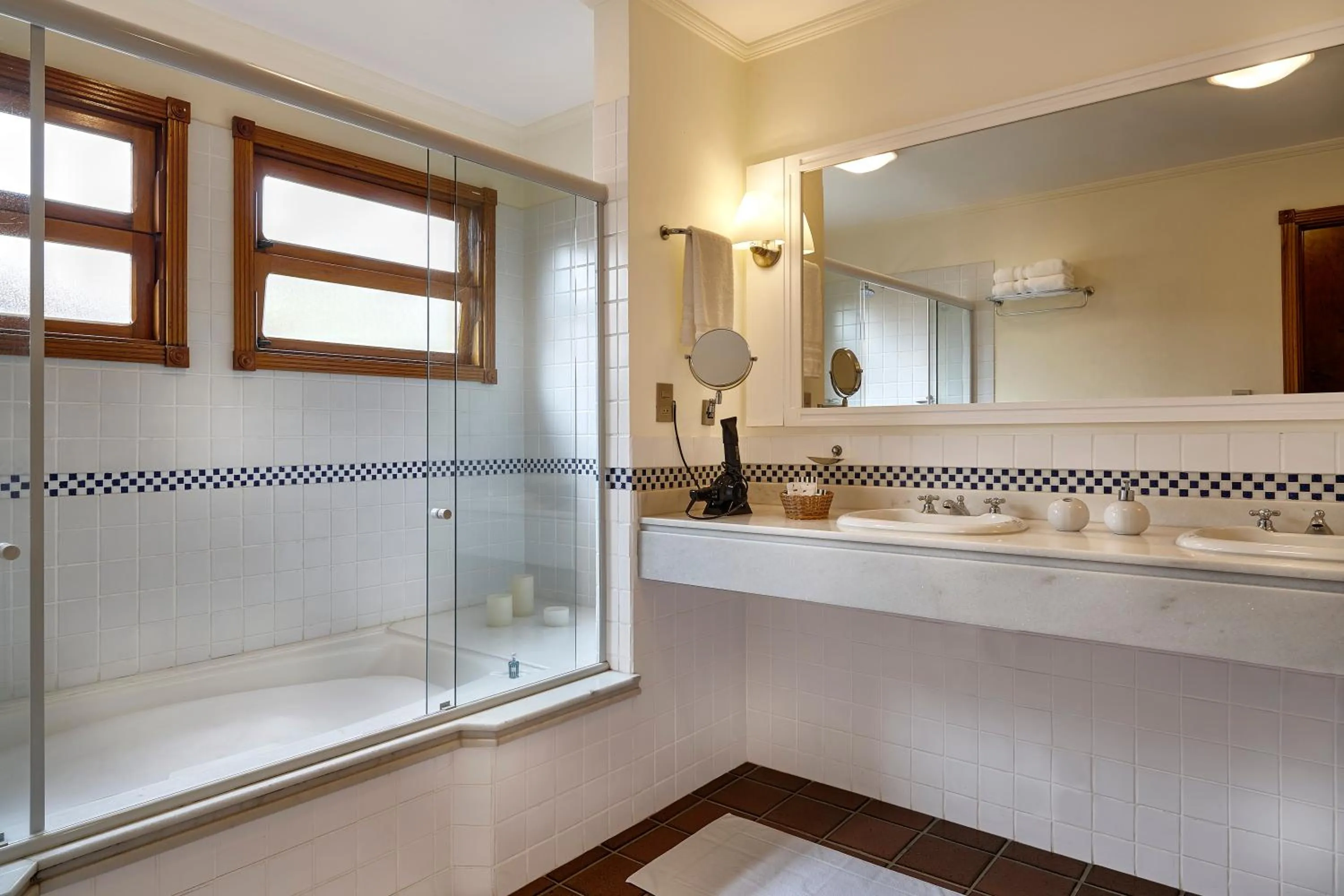 Toilet in Hotel & Spa Saint Michel