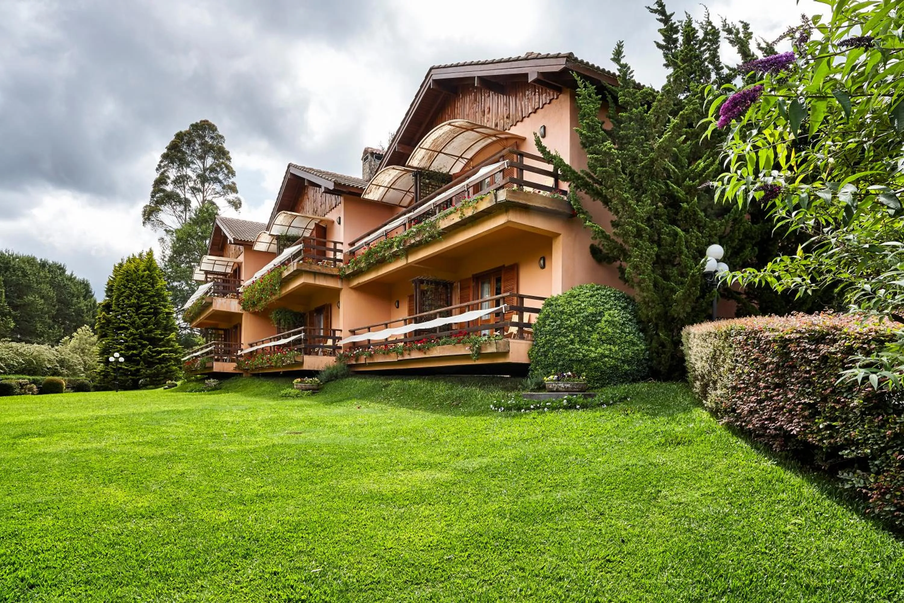 Garden in Hotel & Spa Saint Michel