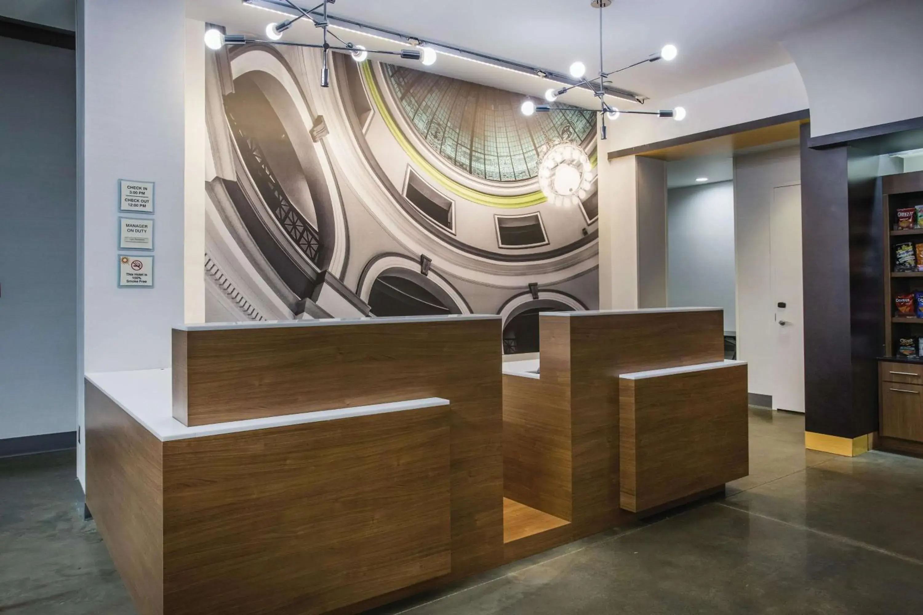 Lobby or reception in La Quinta by Wyndham Winchester Lobby or reception in La Quinta by Wyndham Winchester