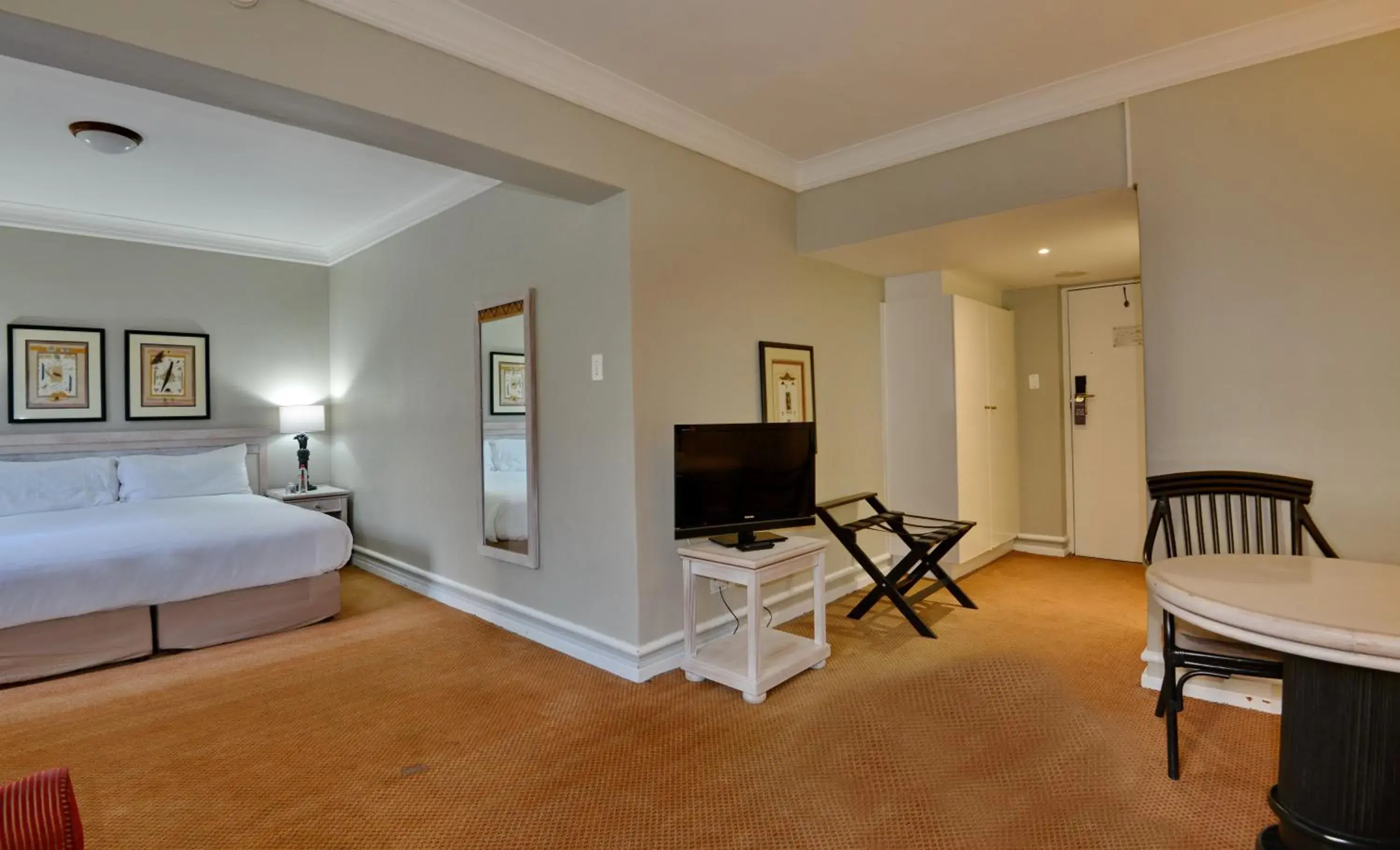 Living room, Bed in The Capetonian - Halal Living room, Bed in The Capetonian - Halal