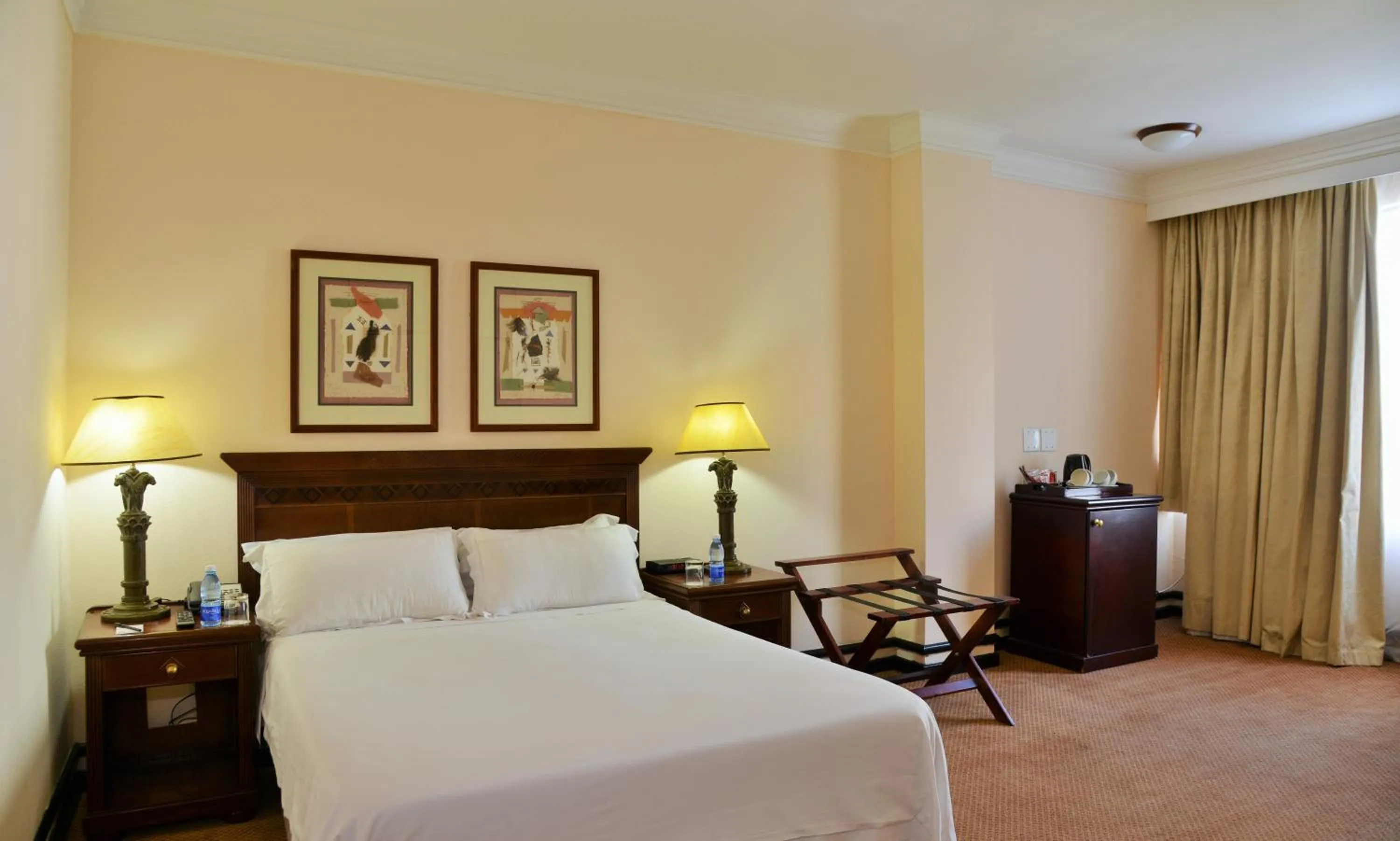 Bed in The Capetonian - Halal