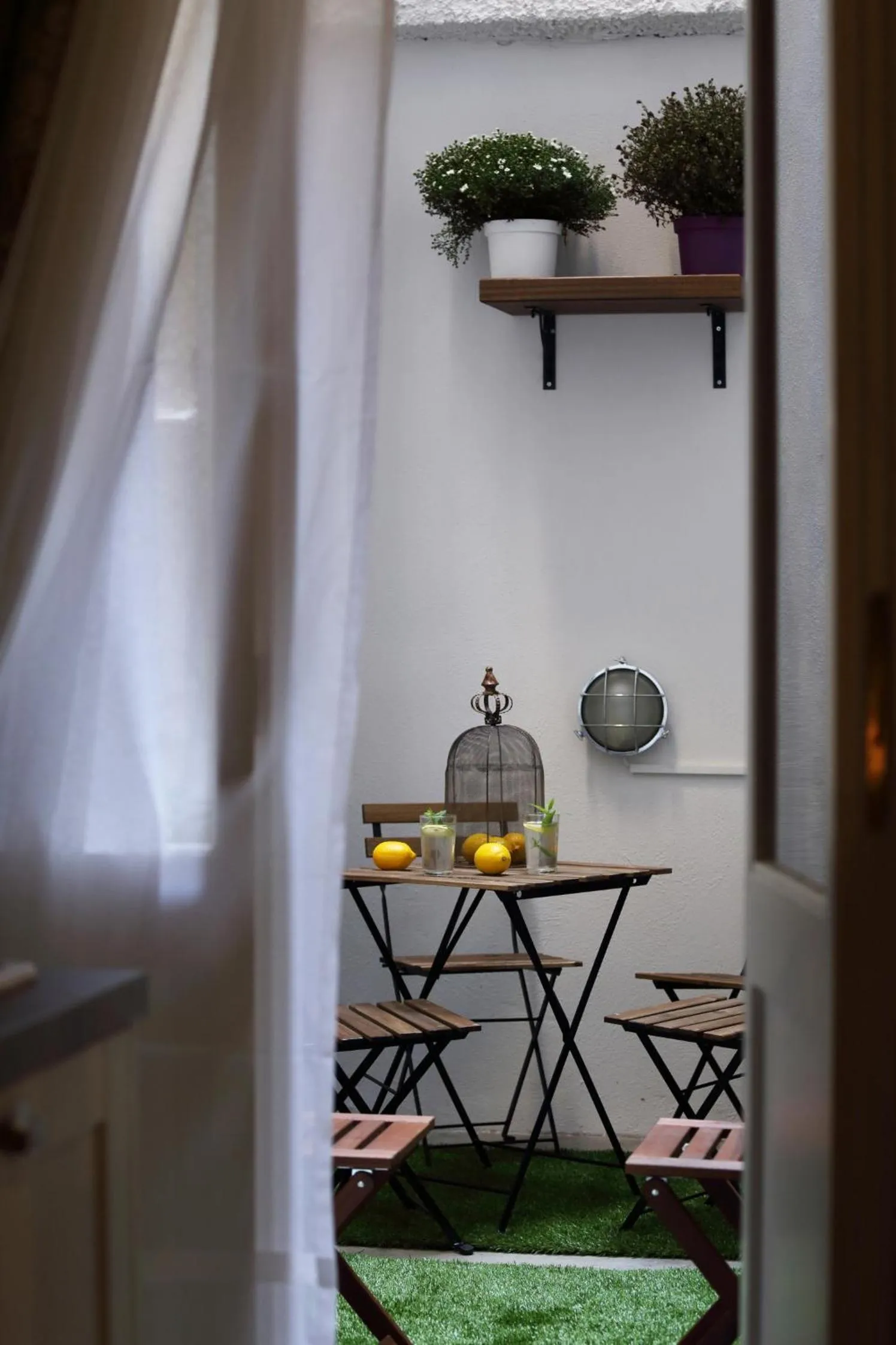 Balcony/Terrace in V1935 Luxurious Apartments