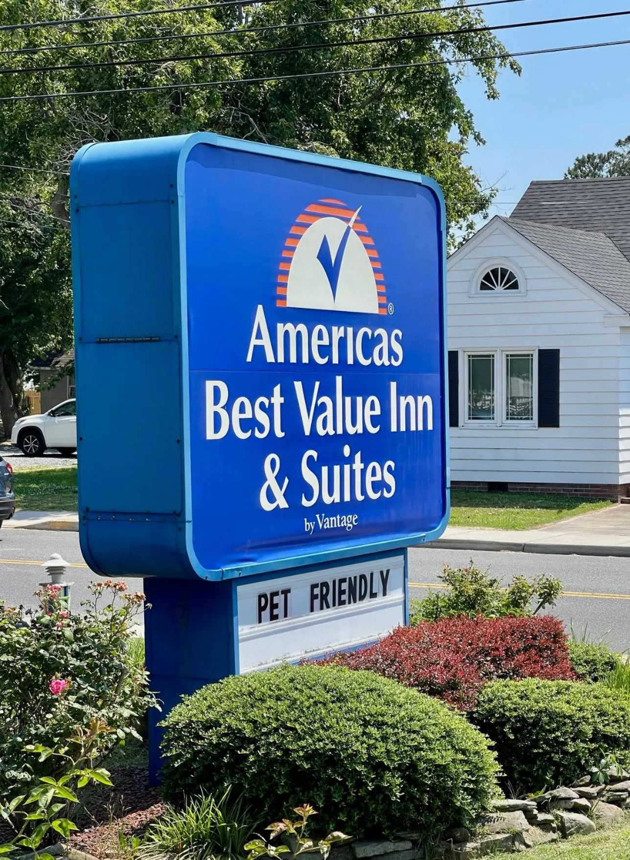 Property building in Americas Best Value Inn Chincoteague