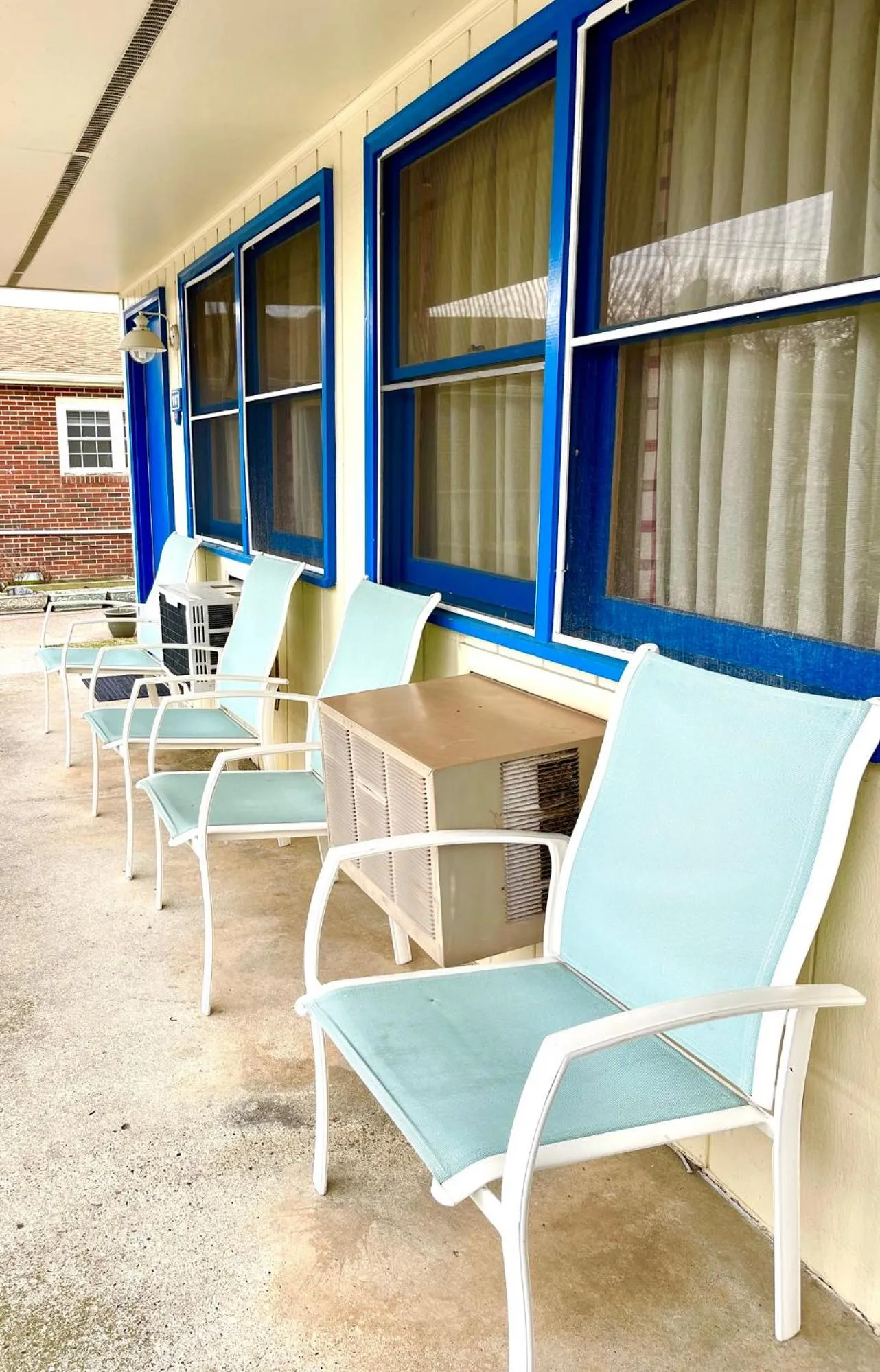 Patio in The Maddox Inn