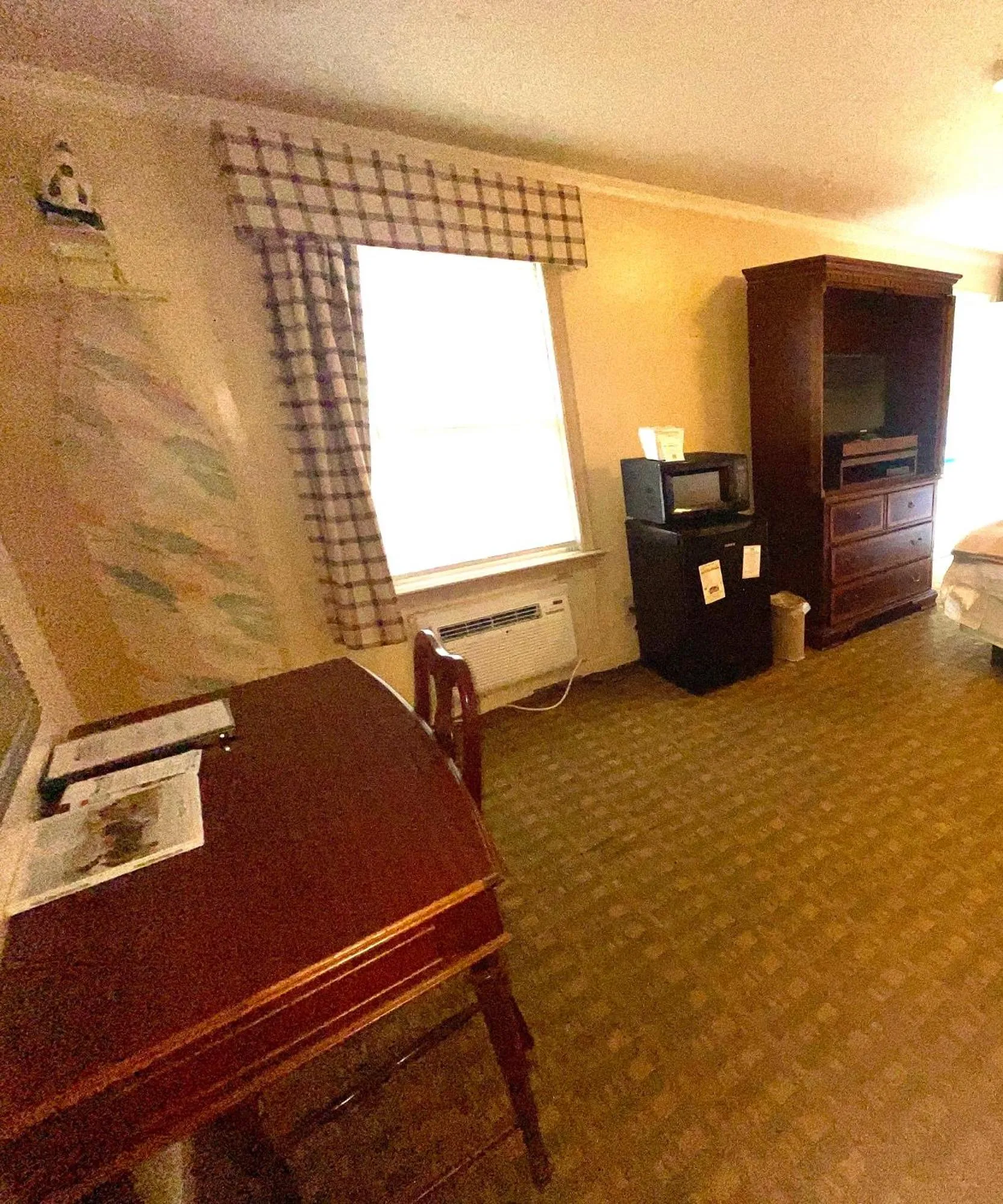 Seating area in The Maddox Inn