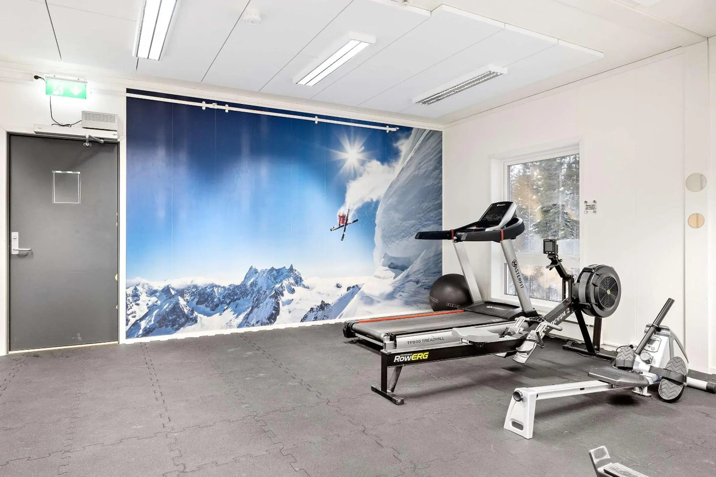 Fitness centre/facilities in Aiden by Best Western Harstad Narvik Airport Fitness centre/facilities in Aiden by Best Western Harstad Narvik Airport