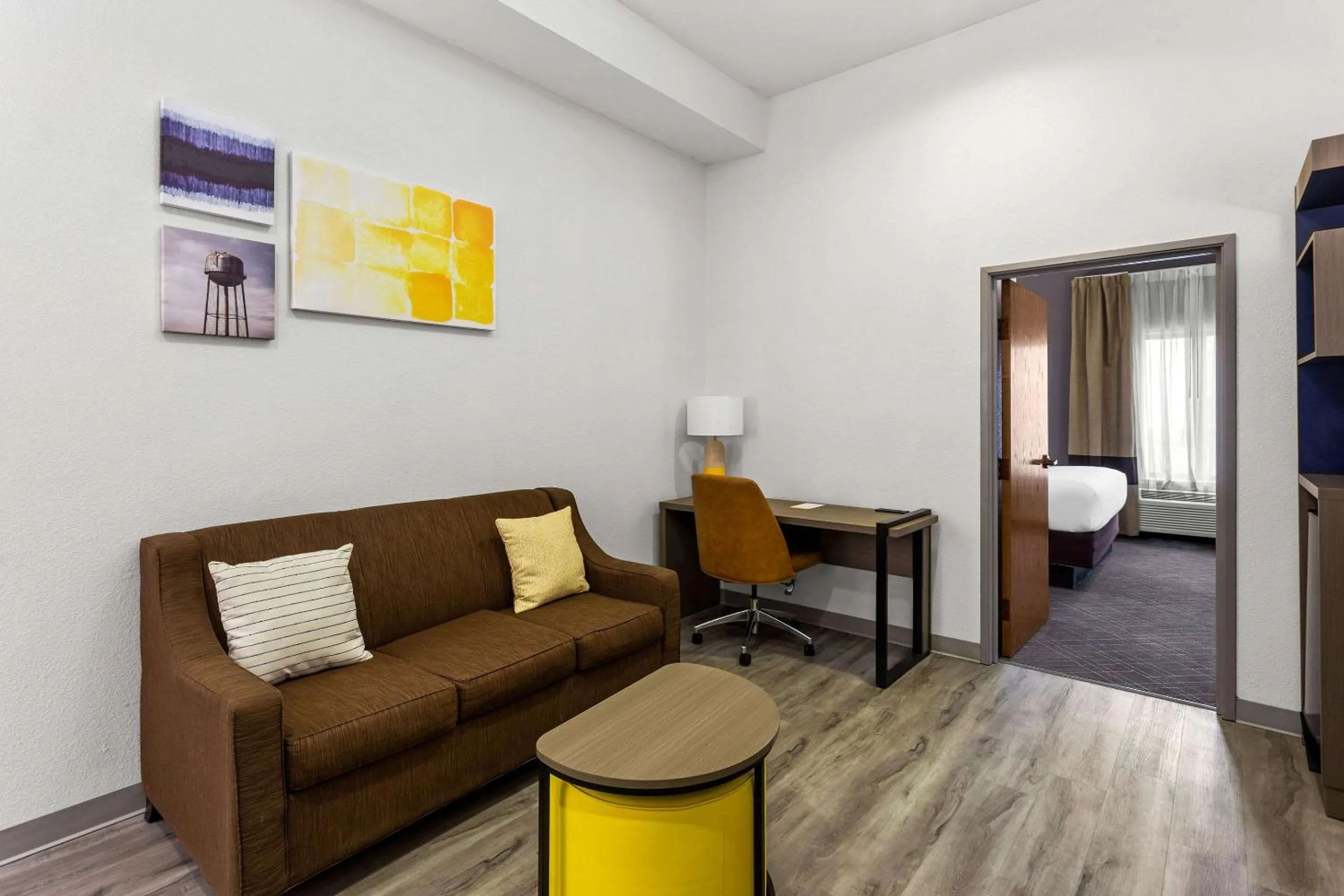 Bedroom in Comfort Inn & Suites Kenosha-Pleasant Prairie