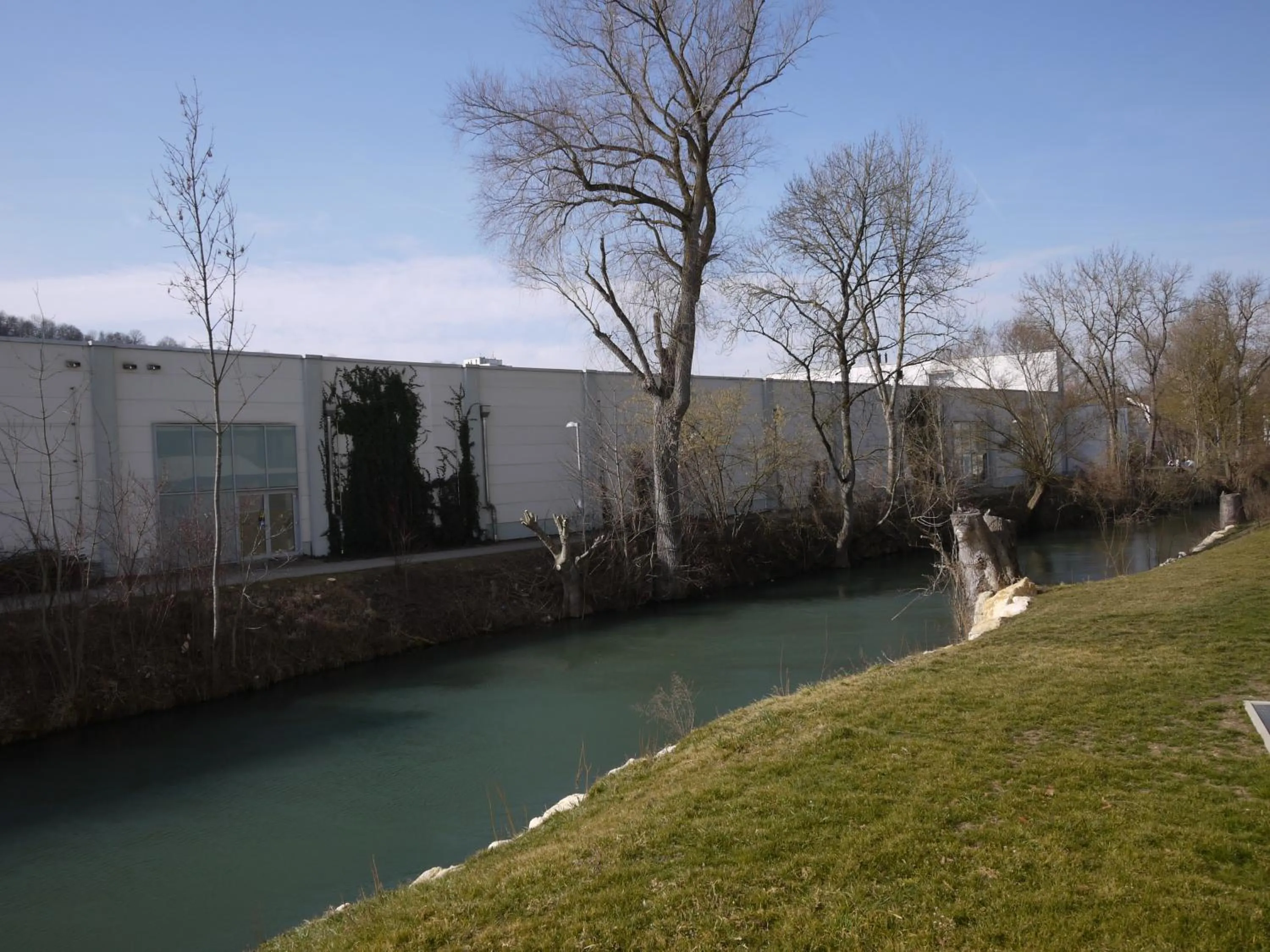 Natural landscape in Blue Riverside Apartments