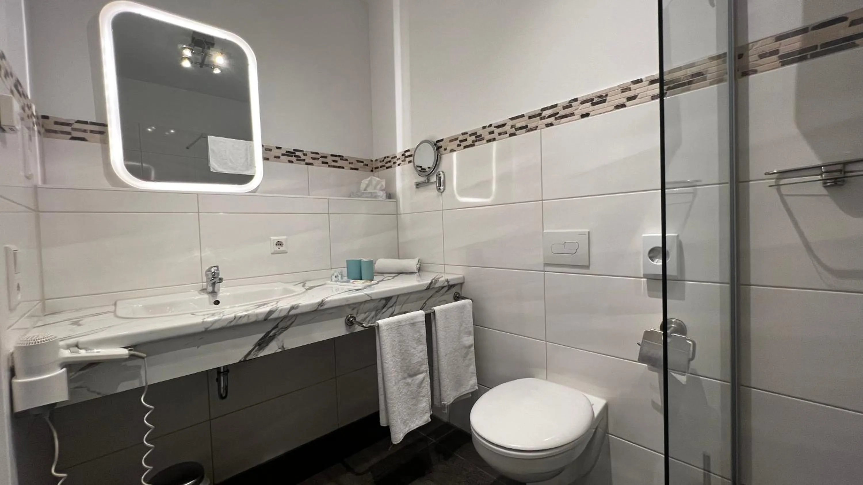 Bathroom in Blue Riverside Apartments