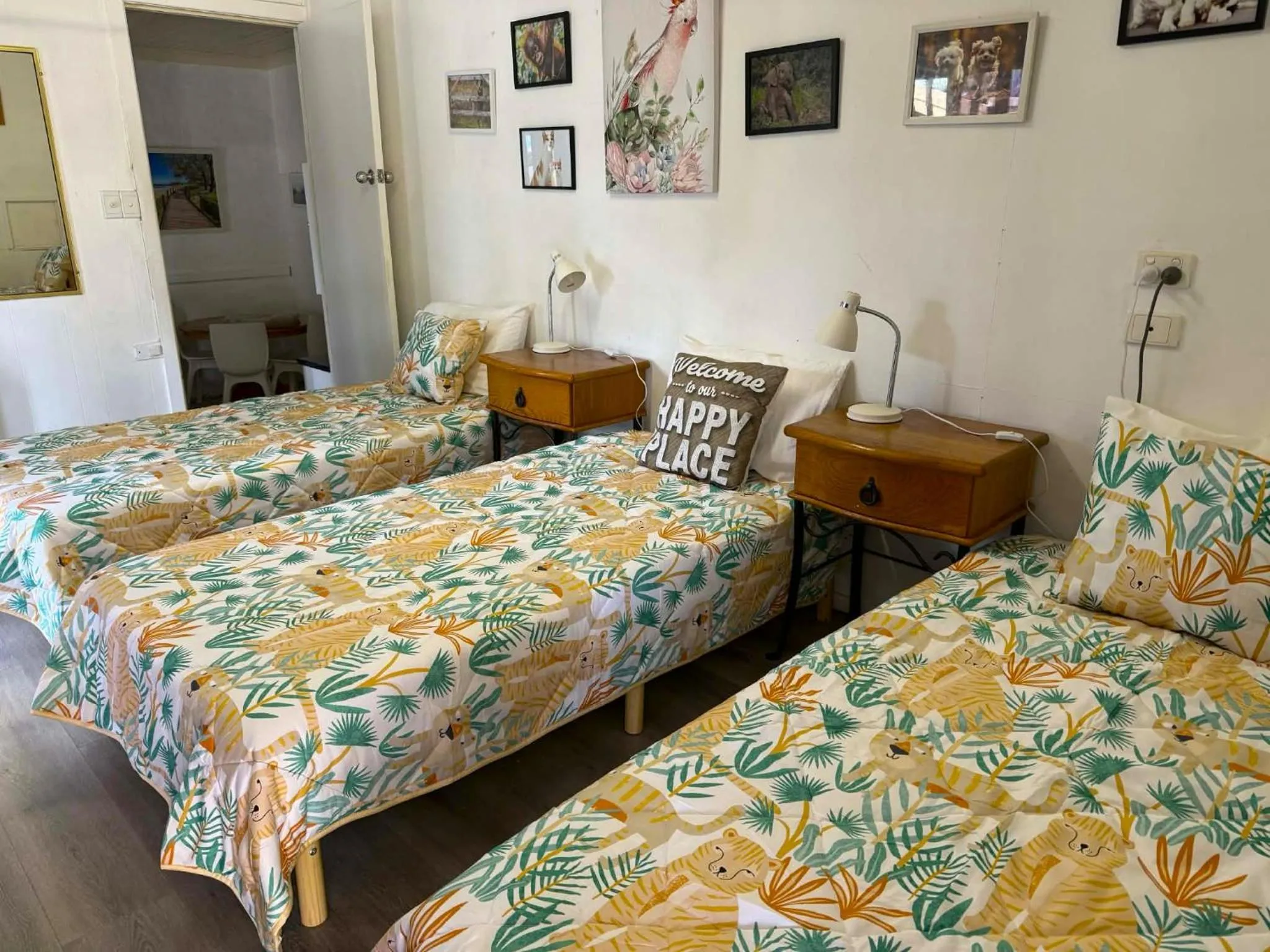 Bedroom, Bed in Bundaberg Coral Villa Motor Inn