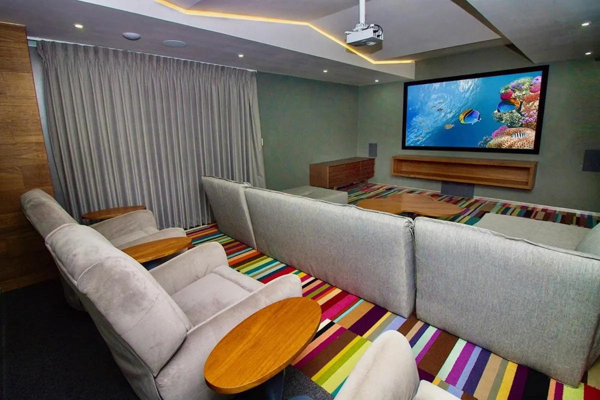 TV and multimedia in Menesse the City by Casago