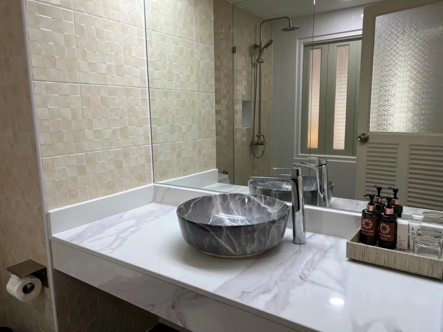 Bathroom in Amata Patong