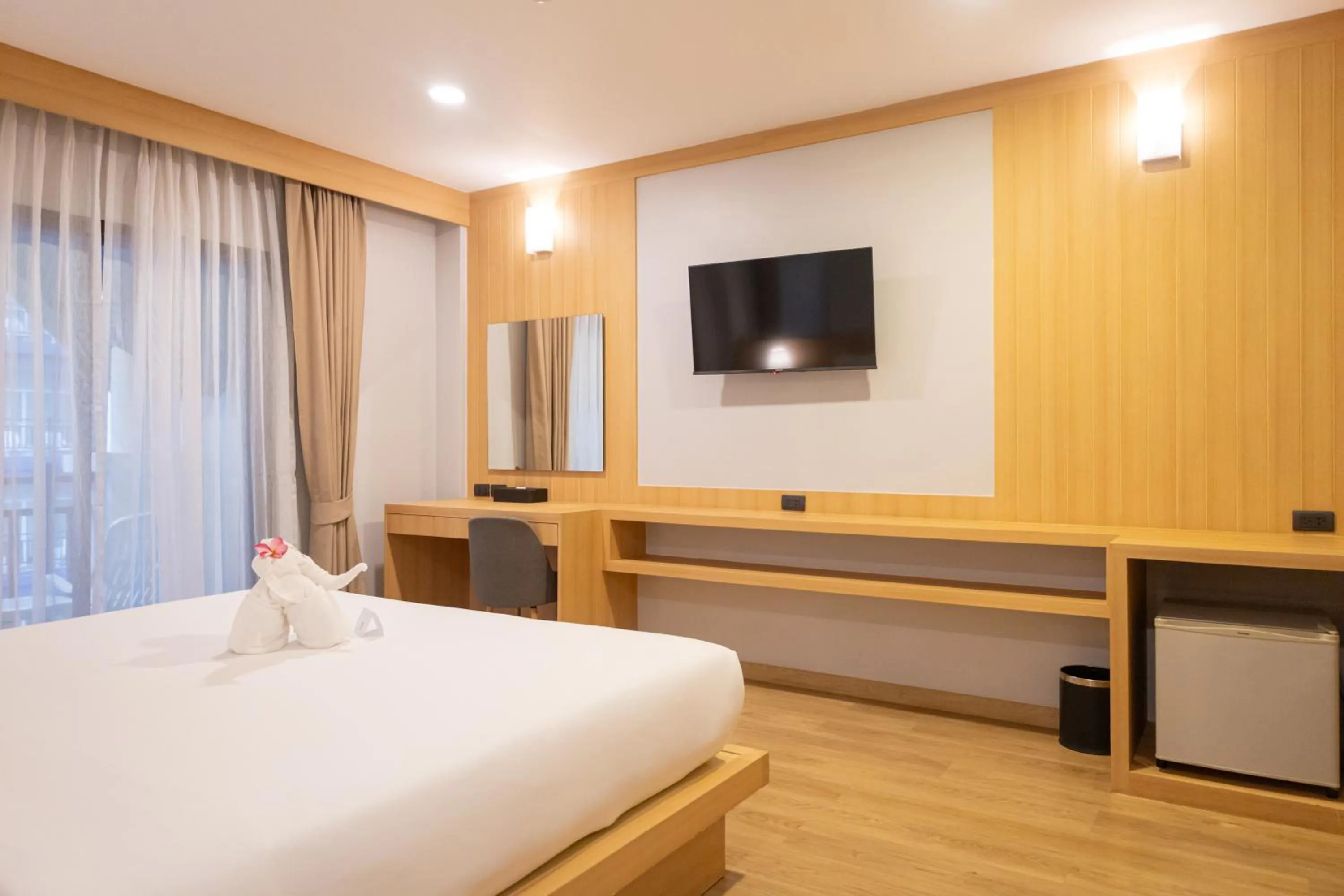 Bedroom, Bed in Amata Patong