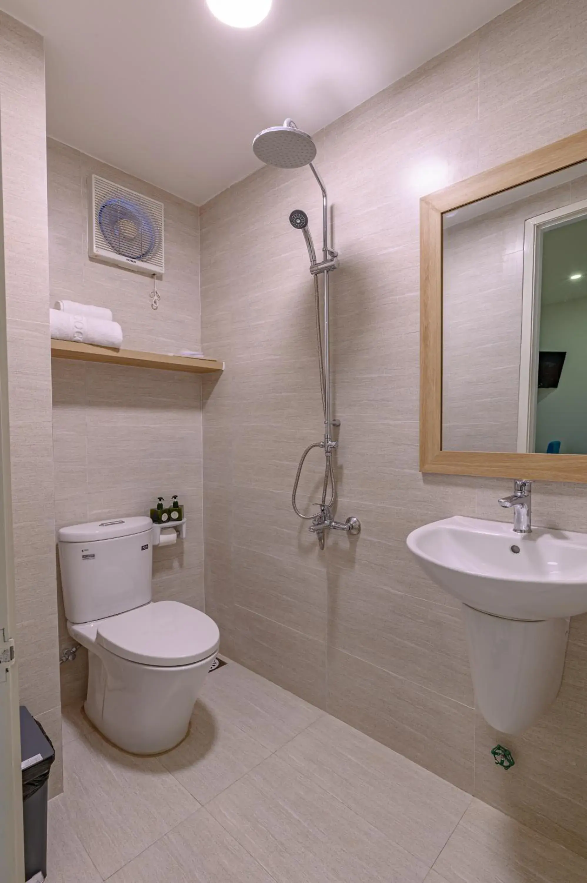 Bathroom in Cocochine Da Nang Bathroom in Cocochine Da Nang