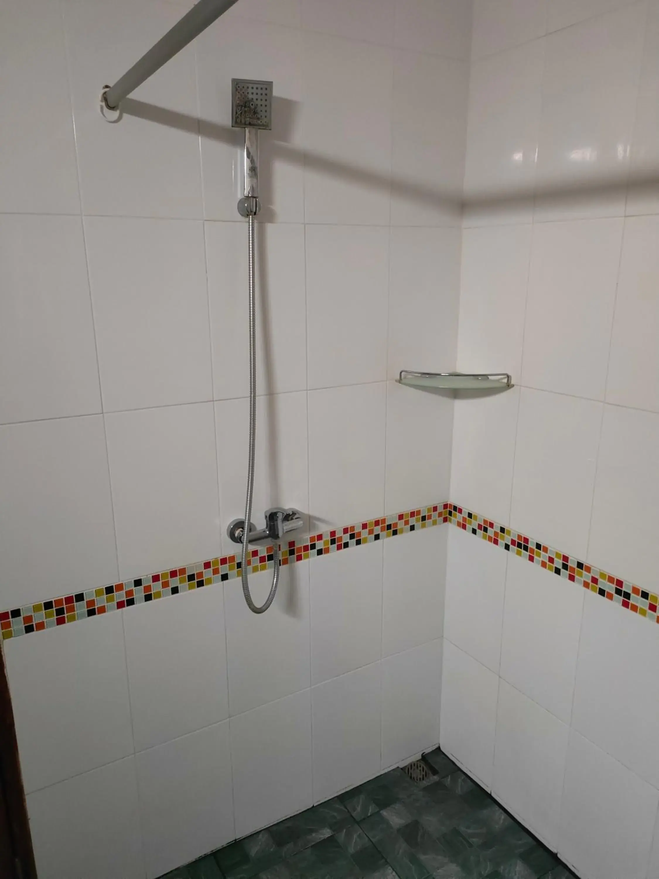 Shower in Grand Thai House Resort Lamai Shower in Grand Thai House Resort Lamai