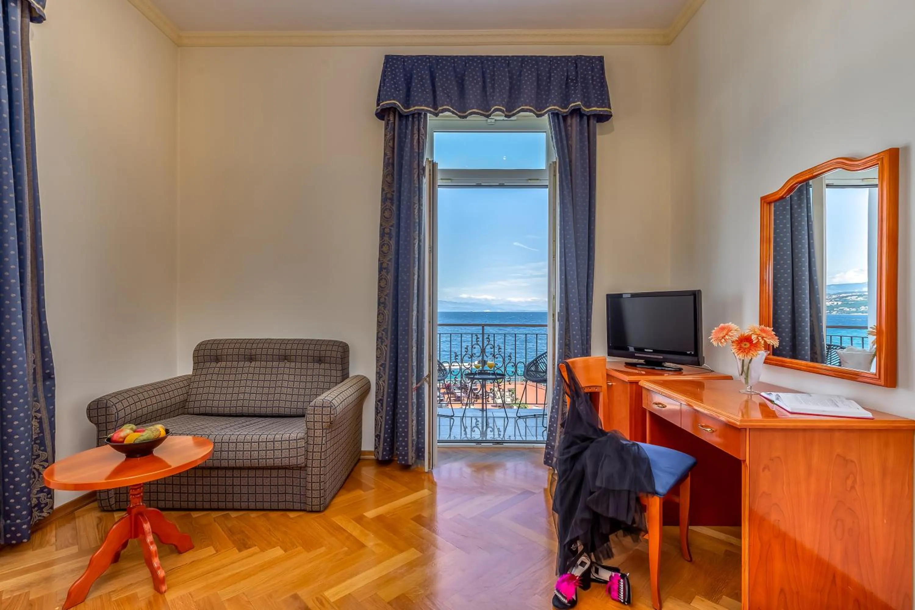 Sea view in Hotel Galeb