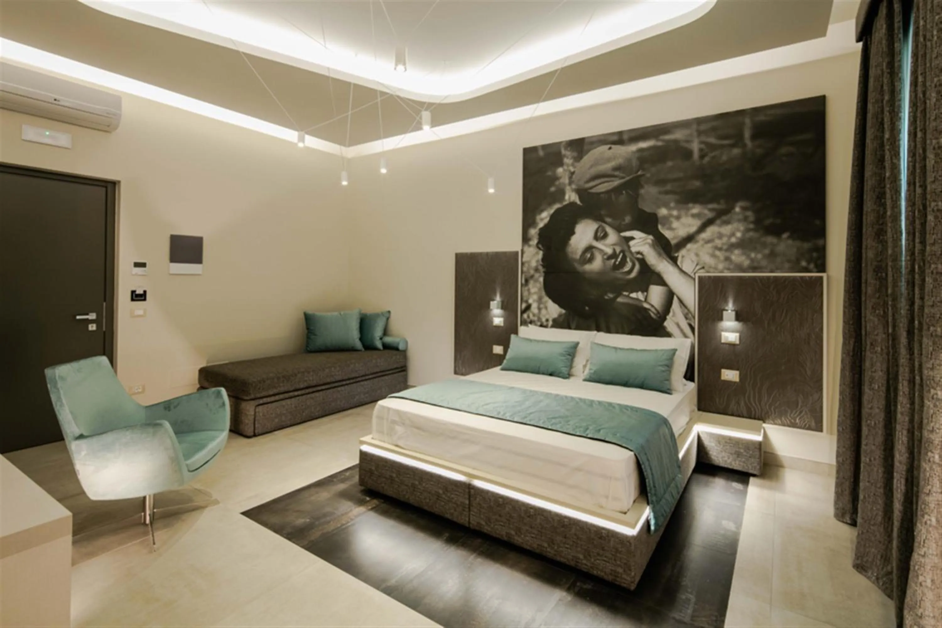 Bedroom in Via Veneto Luxury Suites