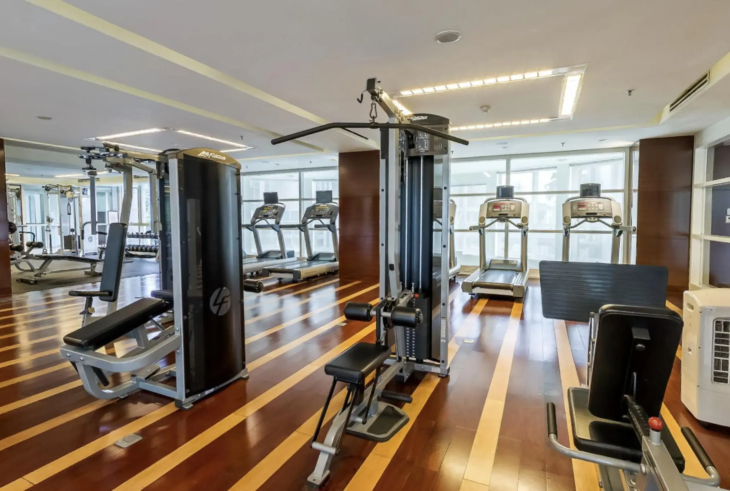Fitness centre/facilities in Fraser Residence Sudirman Jakarta Fitness centre/facilities in Fraser Residence Sudirman Jakarta
