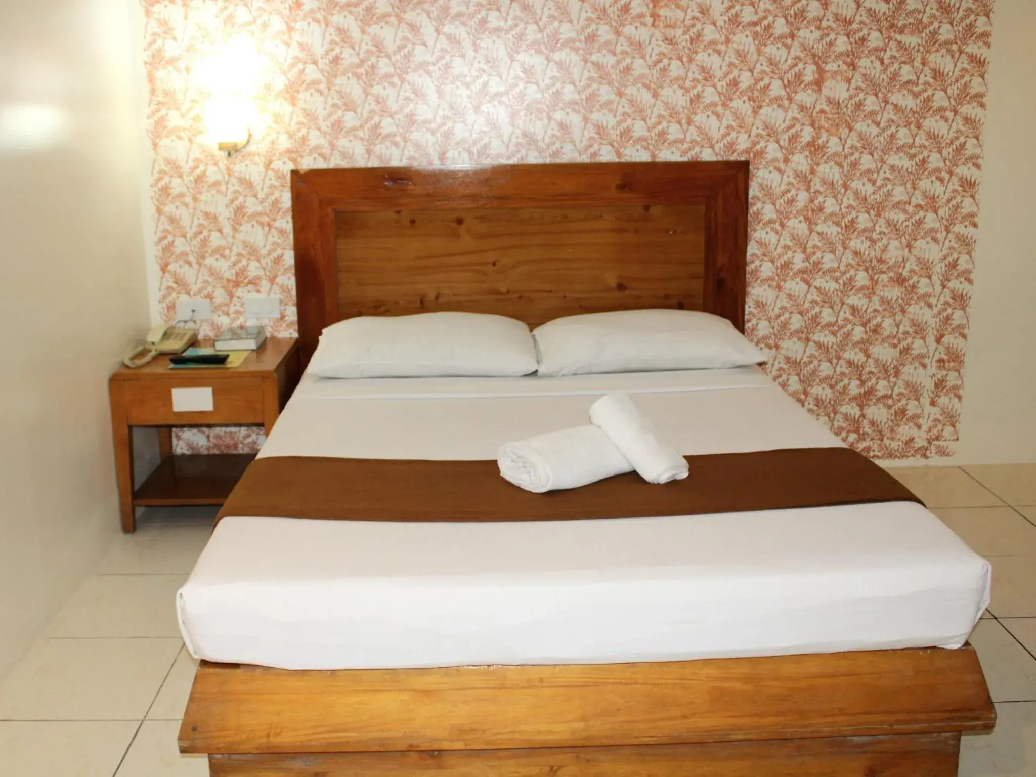 Bed in Rosas Garden Hotel Bed in Rosas Garden Hotel