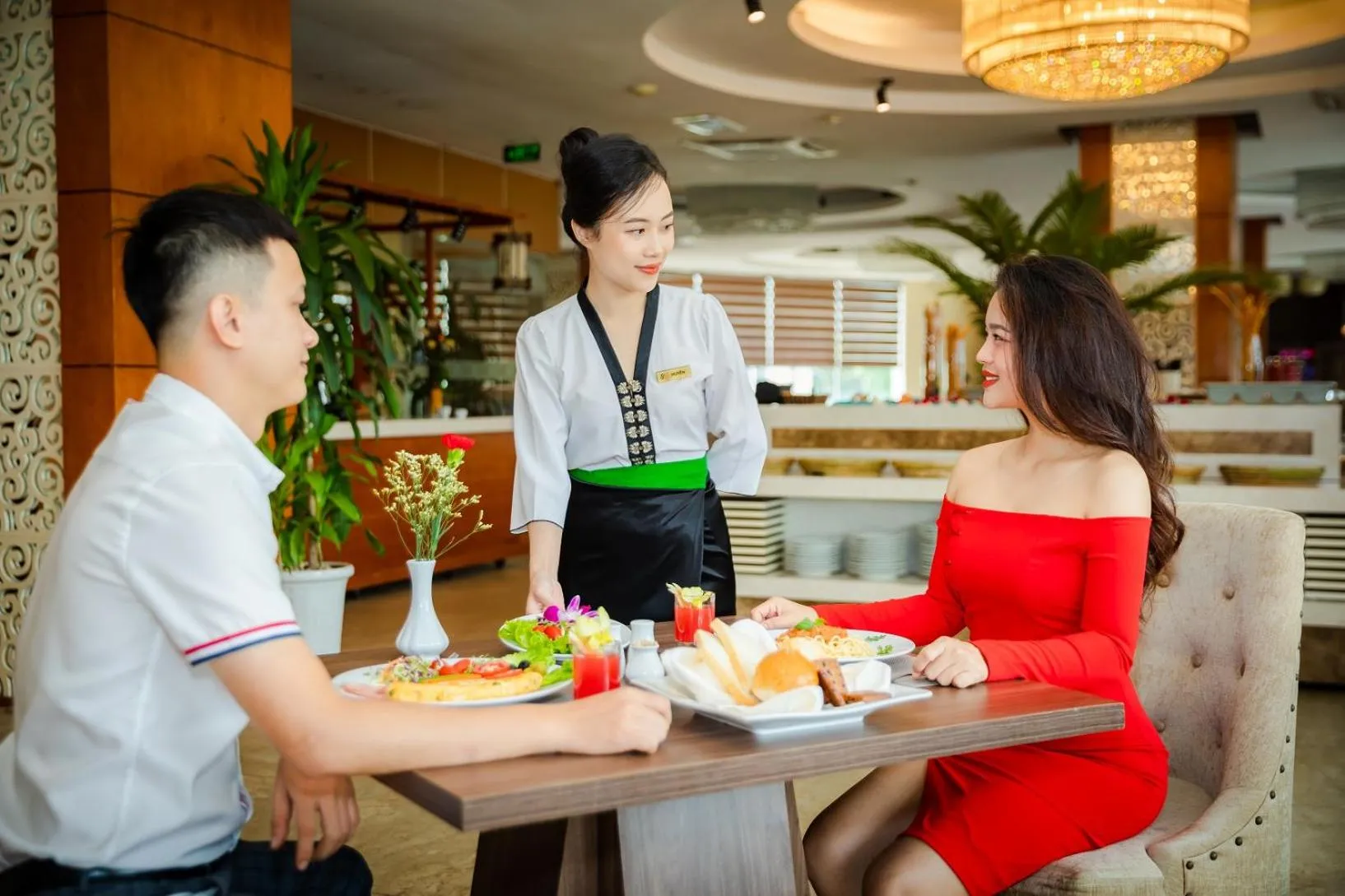 People in Muong Thanh Grand Ha Long Hotel